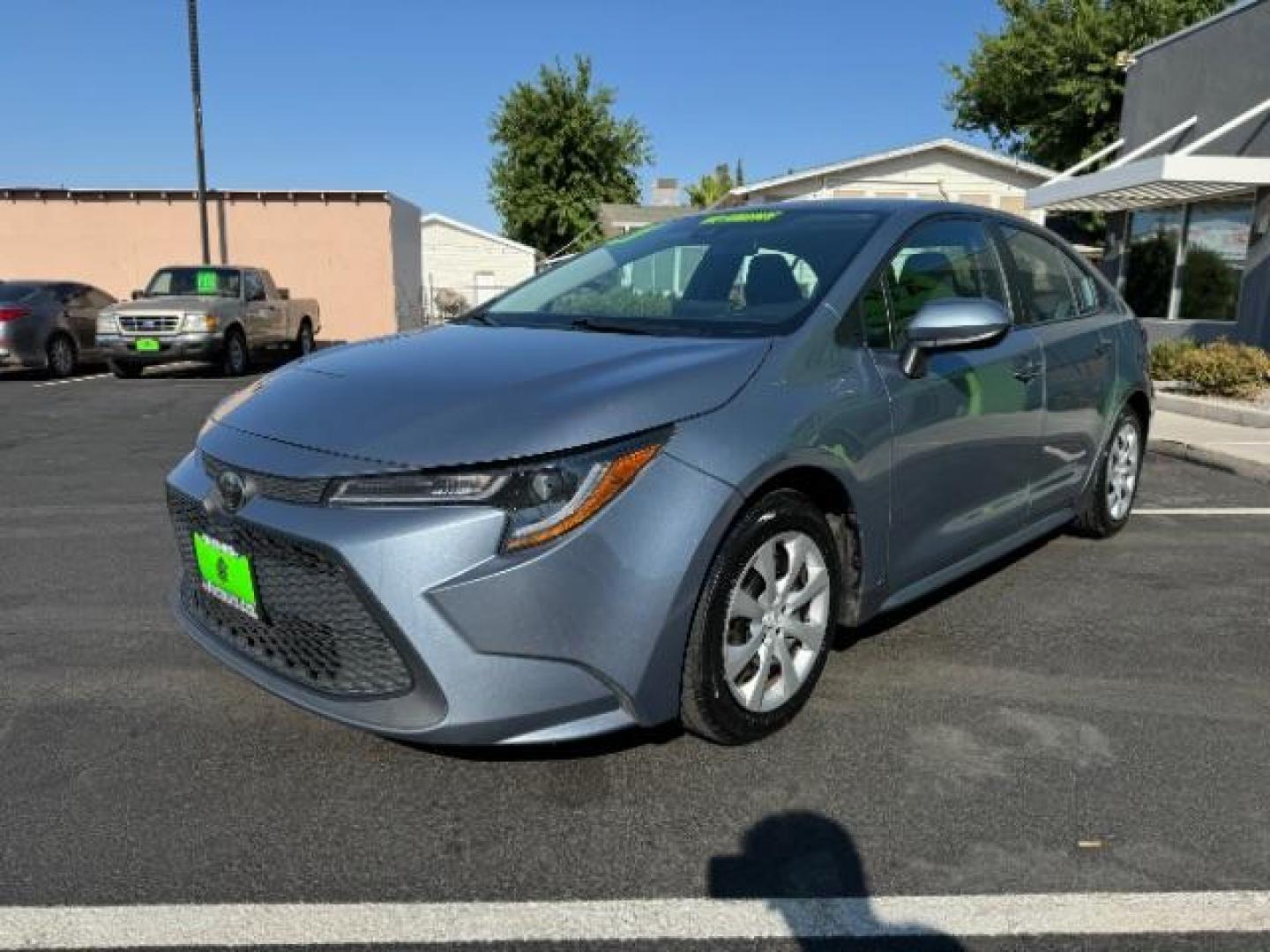 2021 Blue /Black Toyota Corolla LE (5YFEPMAEXMP) with an 1.8L L4 DOHC 16V engine, Continuously Variable Transmission transmission, located at 940 North Main Street, Cedar City, UT, 84720, (435) 628-0023, 37.692936, -113.061897 - We specialize in helping ALL people get the best financing available. No matter your credit score, good, bad or none we can get you an amazing rate. Had a bankruptcy, divorce, or repossessions? We give you the green light to get your credit back on the road. Low down and affordable payments that fit - Photo#2