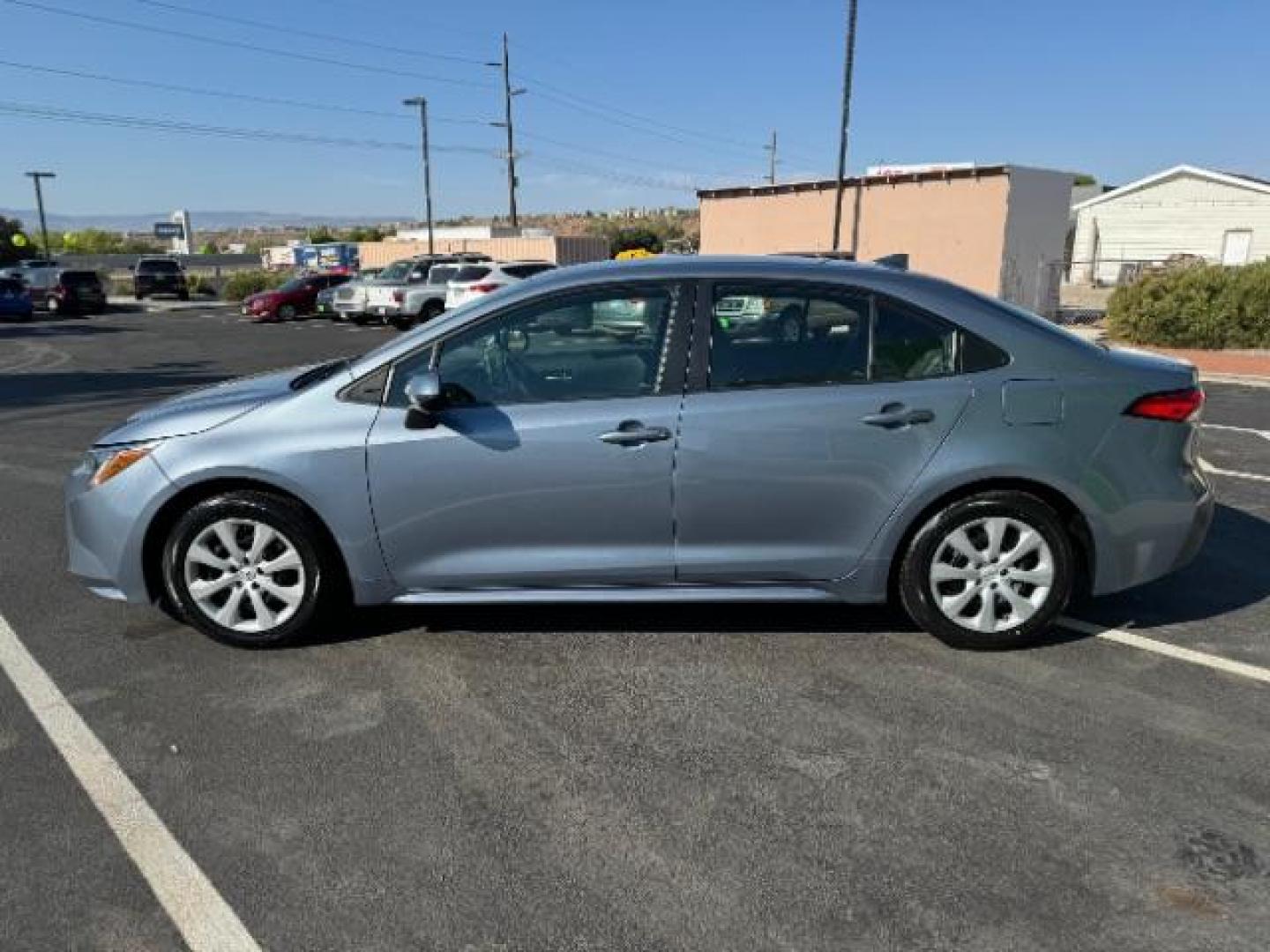 2021 Blue /Black Toyota Corolla LE (5YFEPMAEXMP) with an 1.8L L4 DOHC 16V engine, Continuously Variable Transmission transmission, located at 940 North Main Street, Cedar City, UT, 84720, (435) 628-0023, 37.692936, -113.061897 - We specialize in helping ALL people get the best financing available. No matter your credit score, good, bad or none we can get you an amazing rate. Had a bankruptcy, divorce, or repossessions? We give you the green light to get your credit back on the road. Low down and affordable payments that fit - Photo#3