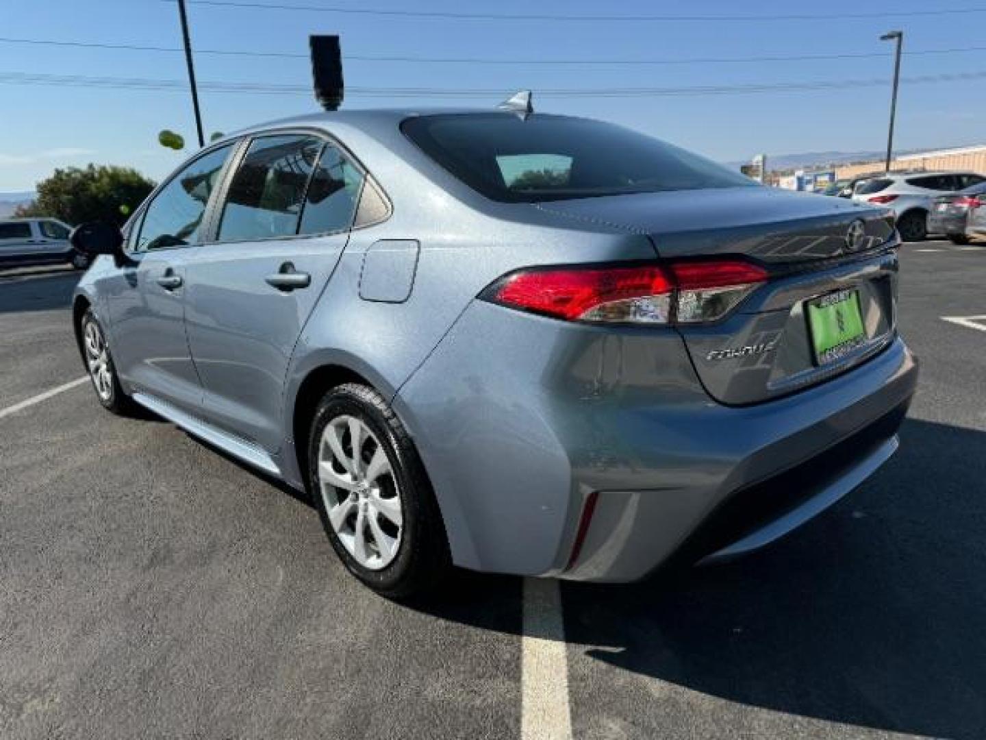 2021 Blue /Black Toyota Corolla LE (5YFEPMAEXMP) with an 1.8L L4 DOHC 16V engine, Continuously Variable Transmission transmission, located at 940 North Main Street, Cedar City, UT, 84720, (435) 628-0023, 37.692936, -113.061897 - We specialize in helping ALL people get the best financing available. No matter your credit score, good, bad or none we can get you an amazing rate. Had a bankruptcy, divorce, or repossessions? We give you the green light to get your credit back on the road. Low down and affordable payments that fit - Photo#4