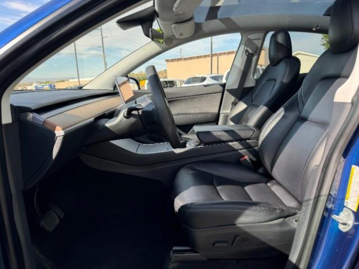 2020 Deep Blue Metallic /All Black, leatherette Tesla Model Y Long Range (5YJYGDEE2LF) with an ELECTRIC engine, 1-Speed Automatic transmission, located at 1865 East Red Hills Pkwy, St. George, 84770, (435) 628-0023, 37.120850, -113.543640 - Beautiful Long Range AWD Model Y. Excellent condition with 120k mile warranty on battery and motor. Tires are great, has roof rack, Battery still gets 285 on full charge (93% of original). ***May qualify for $4,000 EV cashback rebate*** We are setup with the IRS to directly file credit and recieve - Photo#15