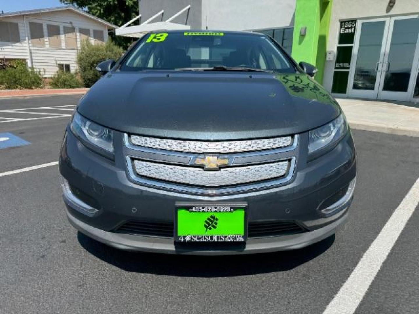 2013 Gray /Black Chevrolet Volt Premium w/ Navigation and LEP (1G1RH6E48DU) with an 1.4L L4 DOHC 16V PLUG-IN HYBRID engine, Continuously Variable Transmission transmission, located at 1865 East Red Hills Pkwy, St. George, 84770, (435) 628-0023, 37.120850, -113.543640 - Photo#1