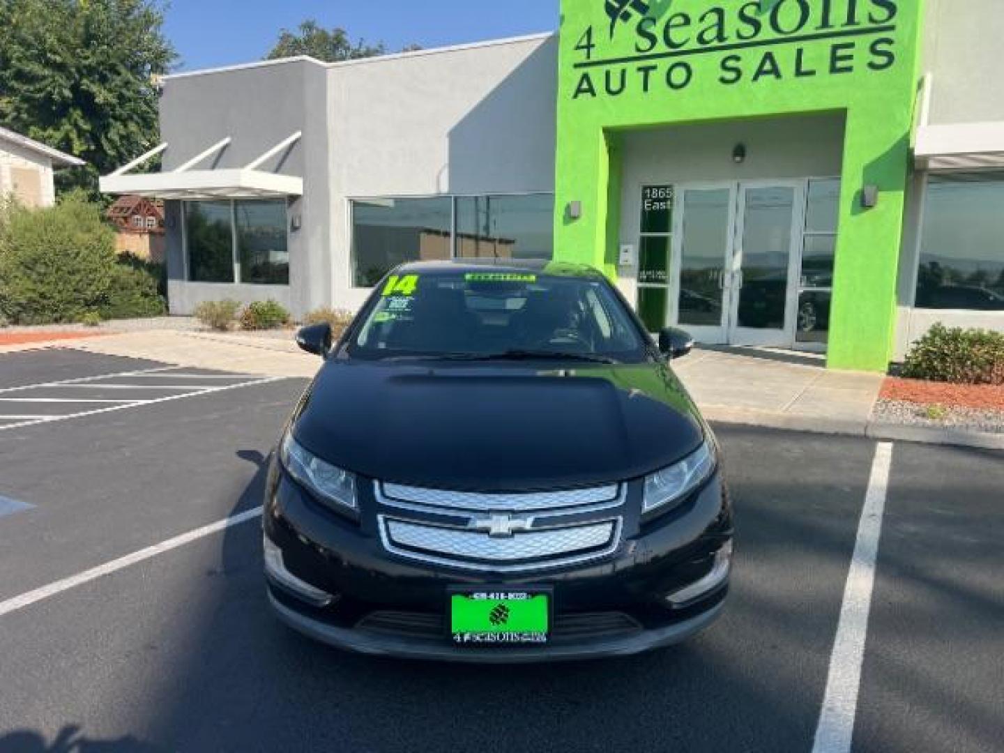 2014 Black /Black Interior Chevrolet Volt Premium w/ LEP (1G1RF6E41EU) with an 1.4L L4 DOHC 16V PLUG-IN HYBRID engine, Continuously Variable Transmission transmission, located at 940 North Main Street, Cedar City, UT, 84720, (435) 628-0023, 37.692936, -113.061897 - ***This vehicle qualifies for the EV/Hybrid tax rebate of up to $4,000*** We are setup with the IRS to recieve direct payments within 72 hours. We file the rebate online with IRS and can credit it to your down payment, reduce the sales price OR give you cashback!! These cars will not last and can o - Photo#1