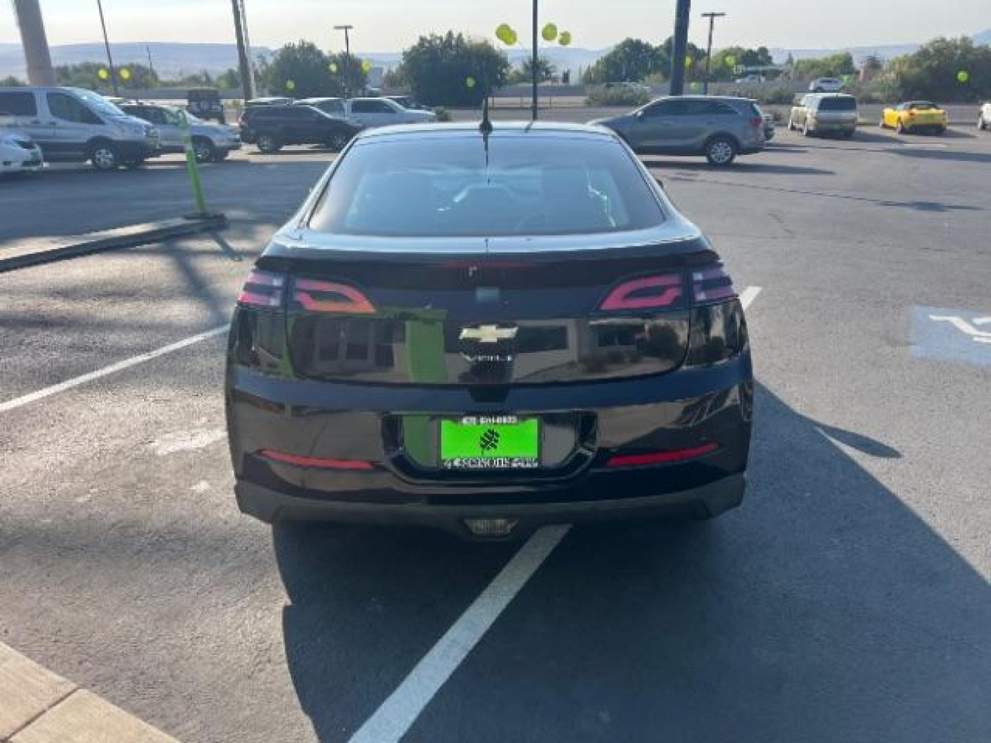 2014 Black /Black Interior Chevrolet Volt Premium w/ LEP (1G1RF6E41EU) with an 1.4L L4 DOHC 16V PLUG-IN HYBRID engine, Continuously Variable Transmission transmission, located at 940 North Main Street, Cedar City, UT, 84720, (435) 628-0023, 37.692936, -113.061897 - ***This vehicle qualifies for the EV/Hybrid tax rebate of up to $4,000*** We are setup with the IRS to recieve direct payments within 72 hours. We file the rebate online with IRS and can credit it to your down payment, reduce the sales price OR give you cashback!! These cars will not last and can o - Photo#5