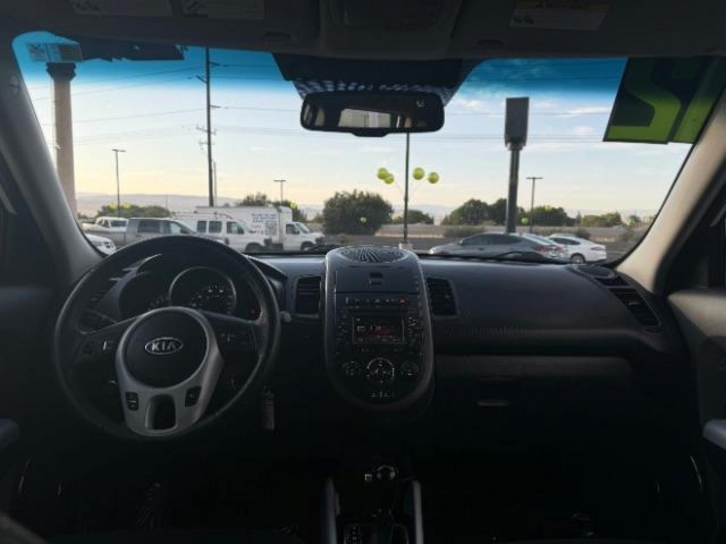 2012 White /Sand/Black Cloth Interior Kia Soul ! (KNDJT2A61C7) with an 2.0L L4 DOHC 16V engine, located at 940 North Main Street, Cedar City, UT, 84720, (435) 628-0023, 37.692936, -113.061897 - Photo#23