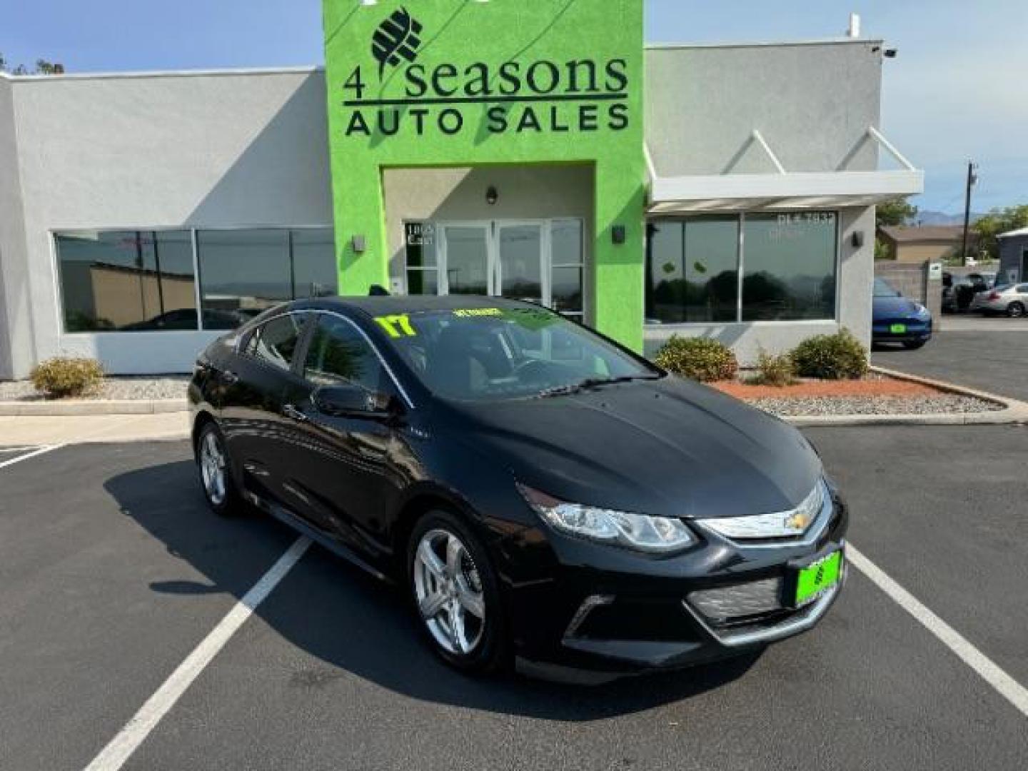 2017 Mosaic Black Metallic /Jet Black/Jet Black, leather Chevrolet Volt LT (1G1RC6S59HU) with an 1.5L L4 DOHC 16V PLUG-IN HYBRID engine, Continuously Variable Transmission transmission, located at 940 North Main Street, Cedar City, UT, 84720, (435) 628-0023, 37.692936, -113.061897 - ***This vehicle qualifies for the EV/Hybrid tax rebate of up to $4,000*** We are setup with the IRS to recieve direct payments within 72 hours. We file the rebate online with IRS and can credit it to your down payment, reduce the sales price OR give you cashback!! These cars will not last and can o - Photo#0