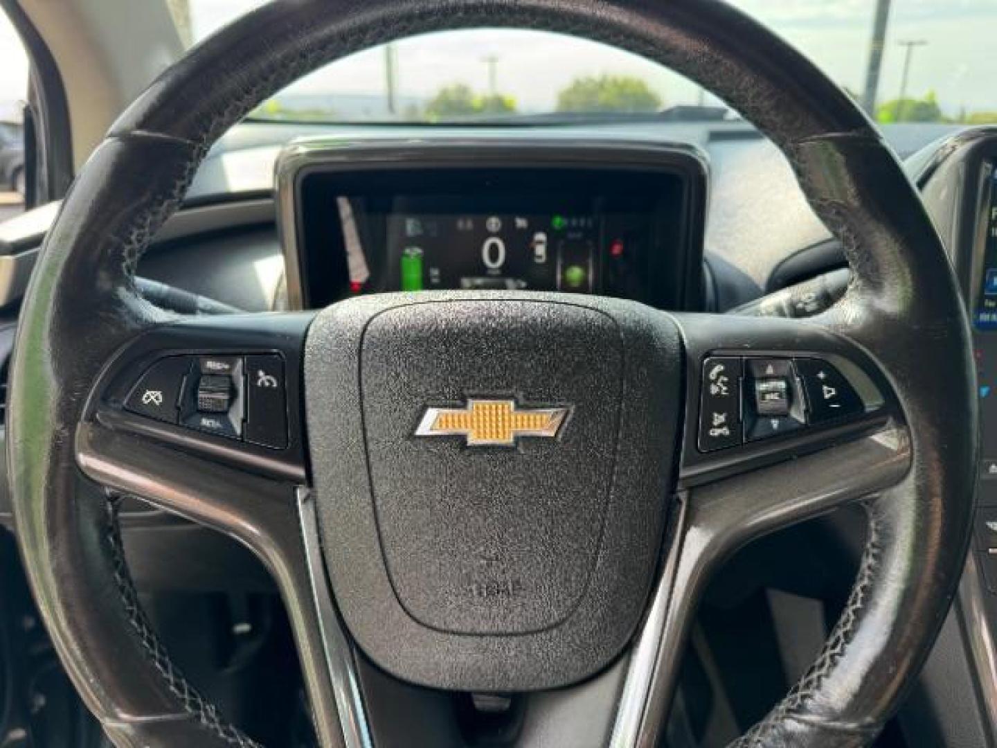 2014 Gray /Black Interior Chevrolet Volt Standard w/ LEP (1G1RE6E4XEU) with an 1.4L L4 DOHC 16V PLUG-IN HYBRID engine, Continuously Variable Transmission transmission, located at 1865 East Red Hills Pkwy, St. George, 84770, (435) 628-0023, 37.120850, -113.543640 - ***This vehicle qualifies for the EV/Hybrid tax rebate of up to $4,000*** We are setup with the IRS to recieve direct payments within 72 hours. We file the rebate online with IRS and can credit it to your down payment, reduce the sales price OR give you cashback!! These cars will not last and can o - Photo#17