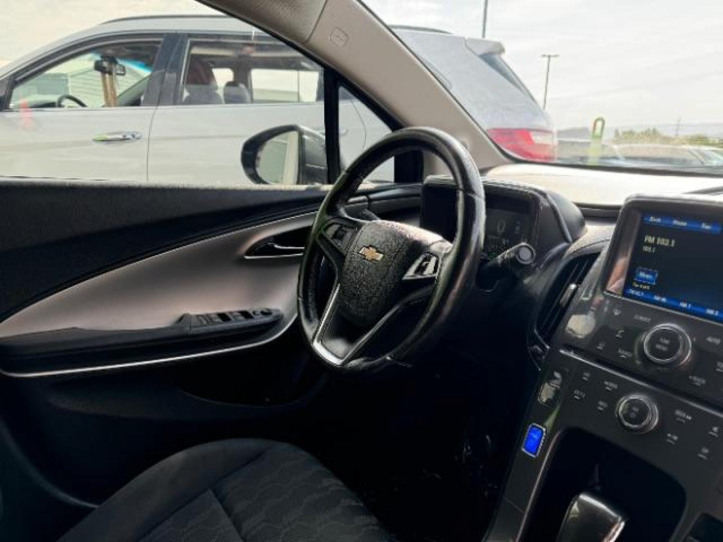 2014 Gray /Black Interior Chevrolet Volt Standard w/ LEP (1G1RE6E4XEU) with an 1.4L L4 DOHC 16V PLUG-IN HYBRID engine, Continuously Variable Transmission transmission, located at 1865 East Red Hills Pkwy, St. George, 84770, (435) 628-0023, 37.120850, -113.543640 - ***This vehicle qualifies for the EV/Hybrid tax rebate of up to $4,000*** We are setup with the IRS to recieve direct payments within 72 hours. We file the rebate online with IRS and can credit it to your down payment, reduce the sales price OR give you cashback!! These cars will not last and can o - Photo#30