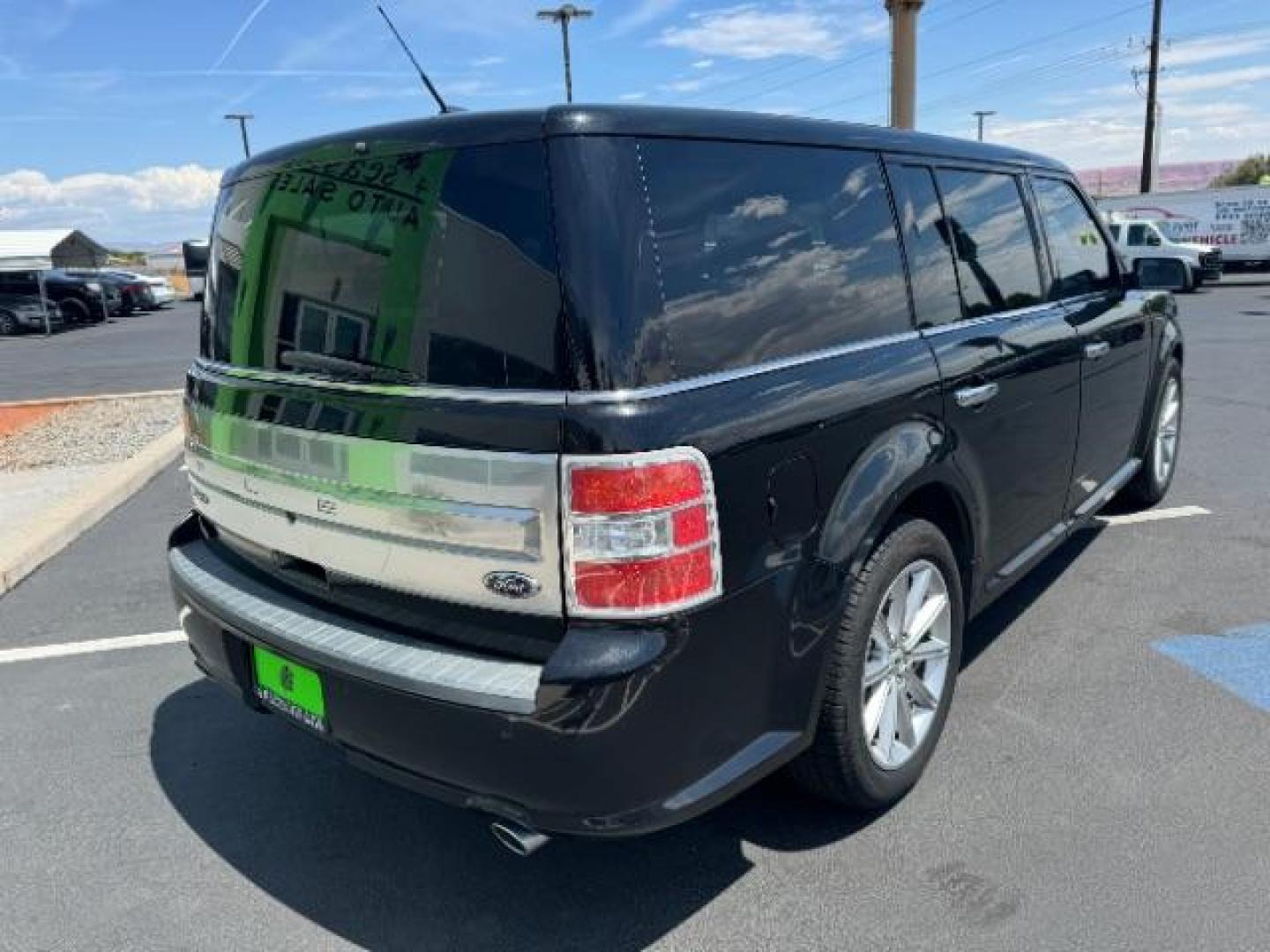 2015 Tuxedo Black Metallic /Charcoal Black, leather Ford Flex Limited FWD (2FMGK5D84FB) with an 3.5L V6 DOHC 24V engine, 6-Speed Automatic Overdrive transmission, located at 940 North Main Street, Cedar City, UT, 84720, (435) 628-0023, 37.692936, -113.061897 - We specialize in helping ALL people get the best financing available. No matter your credit score, good, bad or none we can get you an amazing rate. Had a bankruptcy, divorce, or repossessions? We give you the green light to get your credit back on the road. Low down and affordable payments that fit - Photo#6