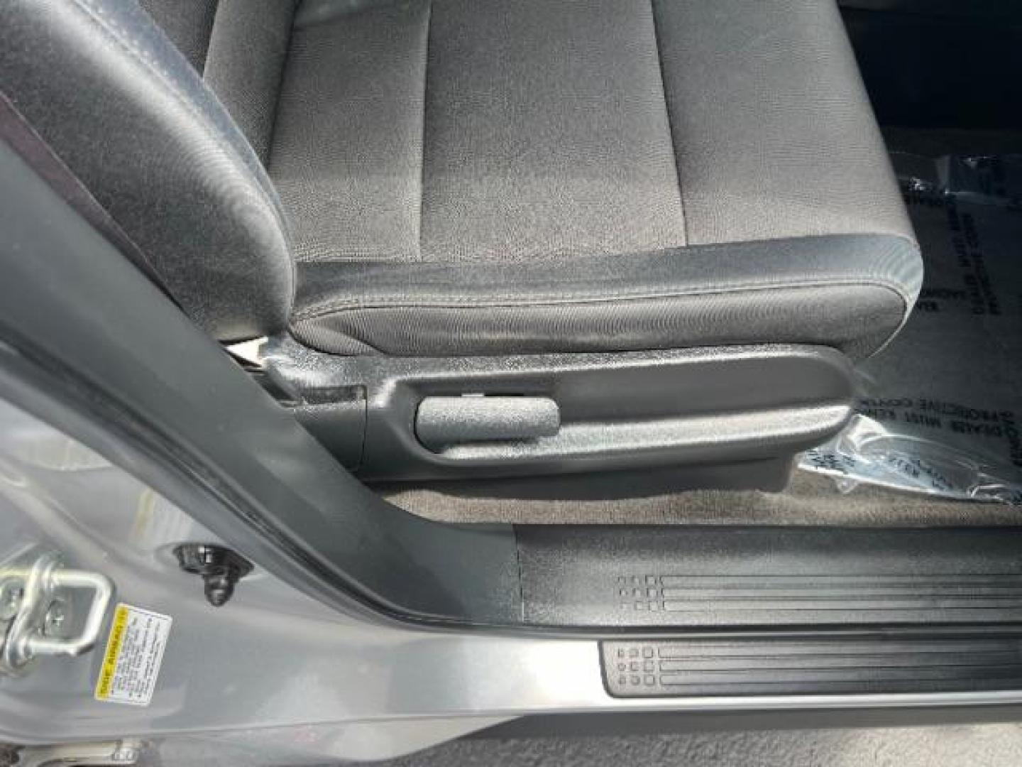 2011 Alabaster Silver Metallic /Gray Cloth Interior Honda Pilot LX 2WD 5-Spd AT (5FNYF3H23BB) with an 3.5L V6 SOHC 24V engine, 5-Speed Automatic transmission, located at 1865 East Red Hills Pkwy, St. George, 84770, (435) 628-0023, 37.120850, -113.543640 - Photo#28