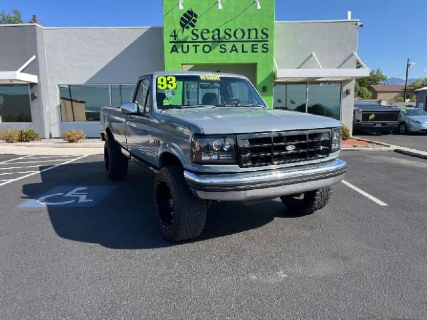 1993 Grey /Tan Cloth Interior Ford F-150 S Reg. Cab Long Bed 4WD (1FTEF14N2PL) with an 5.0L V8 OHV 16V engine, 4-Speed Automatic transmission, located at 1865 East Red Hills Pkwy, St. George, 84770, (435) 628-0023, 37.120850, -113.543640 - We specialize in helping ALL people get the best financing available. No matter your credit score, good, bad or none we can get you an amazing rate. Had a bankruptcy, divorce, or repossessions? We give you the green light to get your credit back on the road. Low down and affordable payments that fit - Photo#0