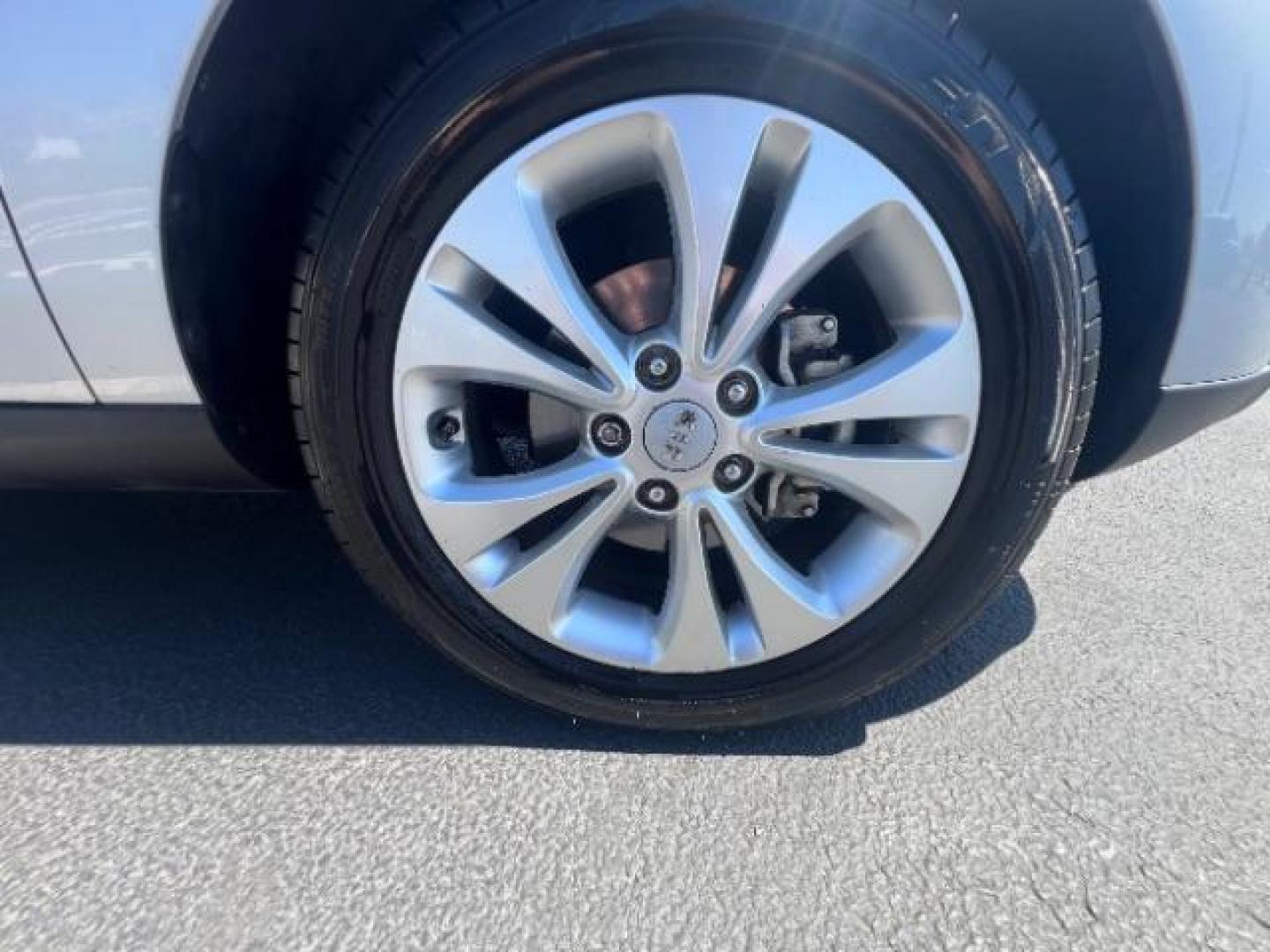 2016 Bright Silver /Black, cloth Kia Soul + (KNDJP3A5XG7) with an 2.0L L4 DOHC 16V engine, 6-Speed Automatic transmission, located at 940 North Main Street, Cedar City, UT, 84720, (435) 628-0023, 37.692936, -113.061897 - We specialize in helping ALL people get the best financing available. No matter your credit score, good, bad or none we can get you an amazing rate. Had a bankruptcy, divorce, or repossessions? We give you the green light to get your credit back on the road. Low down and affordable payments that fit - Photo#8