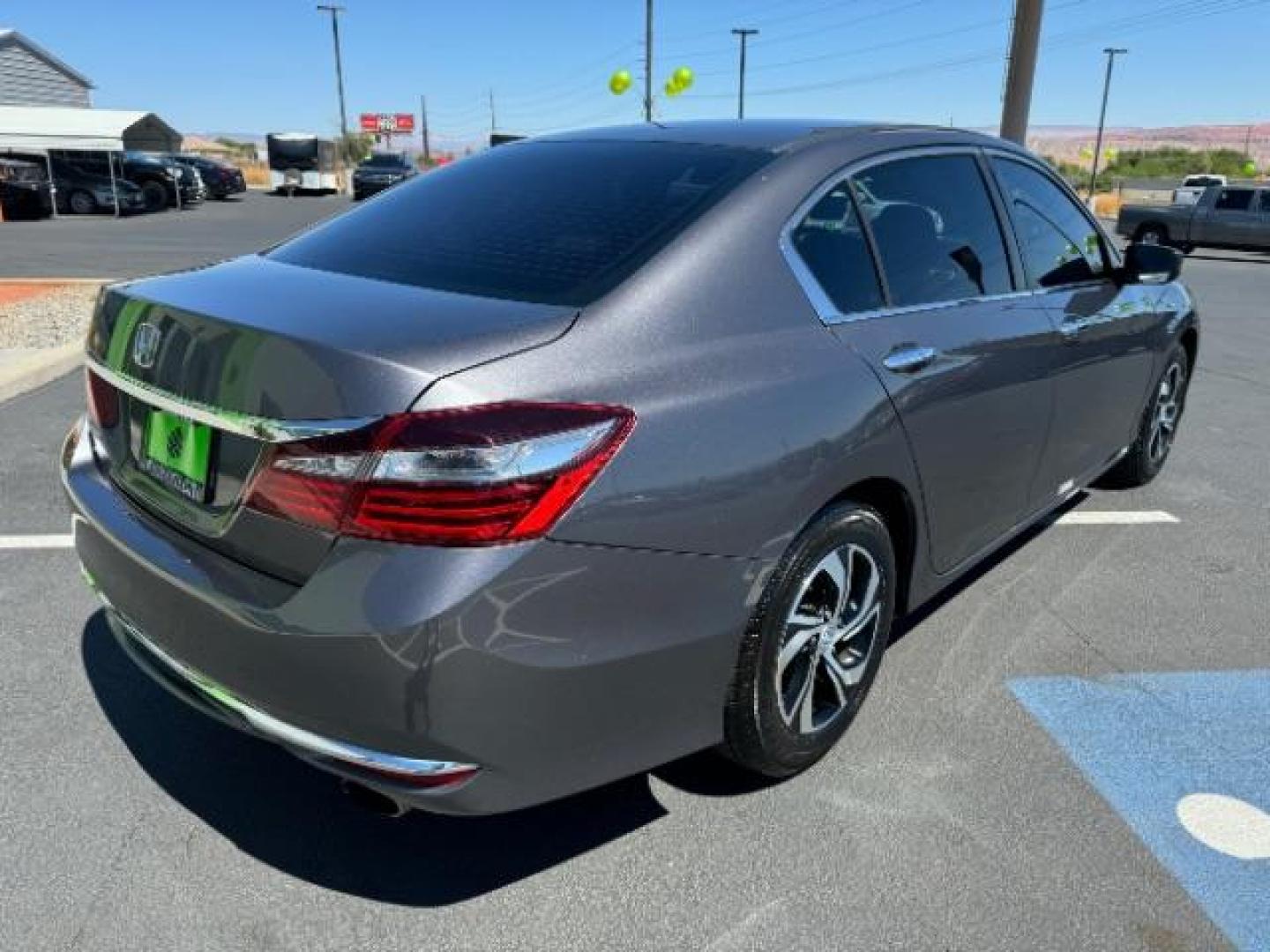 2017 Gray /Black, cloth Honda Accord LX Sedan CVT (1HGCR2F33HA) with an 2.4L L4 DOHC 16V engine, Continuously Variable Transmission transmission, located at 1865 East Red Hills Pkwy, St. George, 84770, (435) 628-0023, 37.120850, -113.543640 - Photo#6