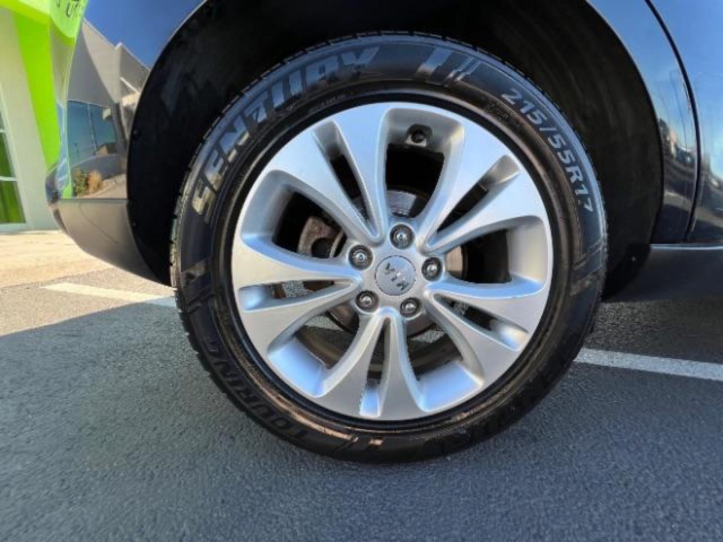 2016 Shadow Black /Black, cloth Kia Soul + (KNDJP3A5XG7) with an 2.0L L4 DOHC 16V engine, 6-Speed Automatic transmission, located at 1865 East Red Hills Pkwy, St. George, 84770, (435) 628-0023, 37.120850, -113.543640 - Photo#9