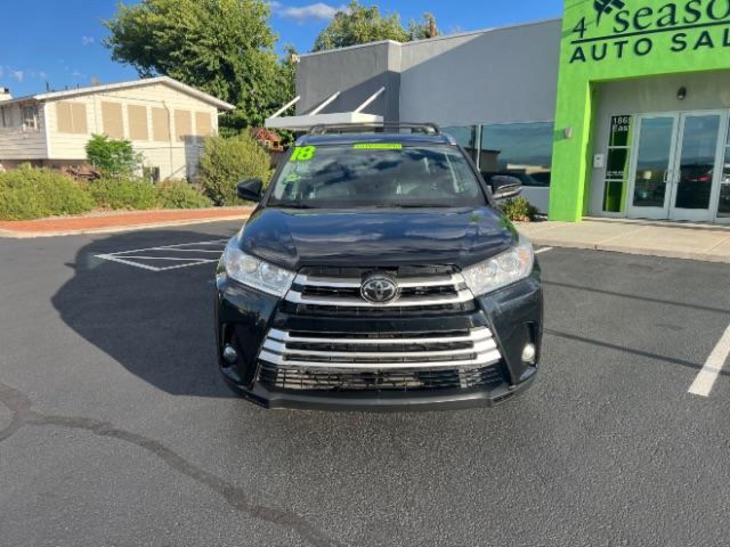 2018 Midnight Black Metallic /Black, leather Toyota Highlander SE FWD V6 (5TDKZRFH8JS) with an 3.5L V6 DOHC 24V engine, 6-Speed Automatic transmission, located at 1865 East Red Hills Pkwy, St. George, 84770, (435) 628-0023, 37.120850, -113.543640 - We specialize in helping ALL people get the best financing available. No matter your credit score, good, bad or none we can get you an amazing rate. Had a bankruptcy, divorce, or repossessions? We give you the green light to get your credit back on the road. Low down and affordable payments that fit - Photo#1