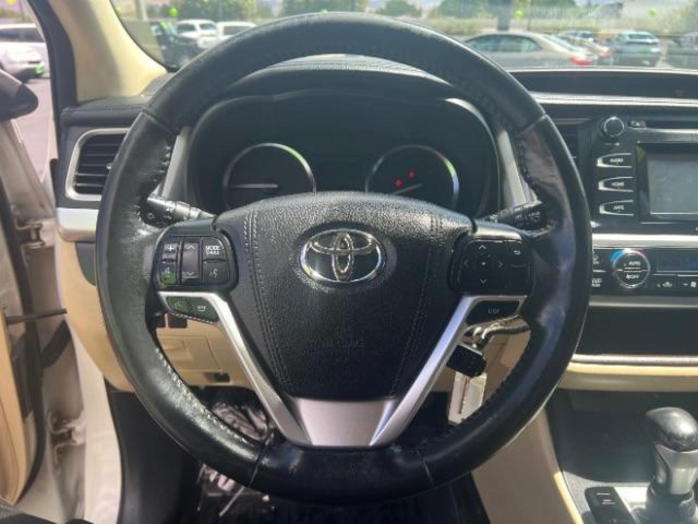 2015 Creme Brulee Mica /Black Leather Interior Toyota Highlander LE FWD V6 (5TDZKRFH8FS) with an 3.5L V6 DOHC 24V engine, 6-Speed Automatic transmission, located at 940 North Main Street, Cedar City, UT, 84720, (435) 628-0023, 37.692936, -113.061897 - Photo#16