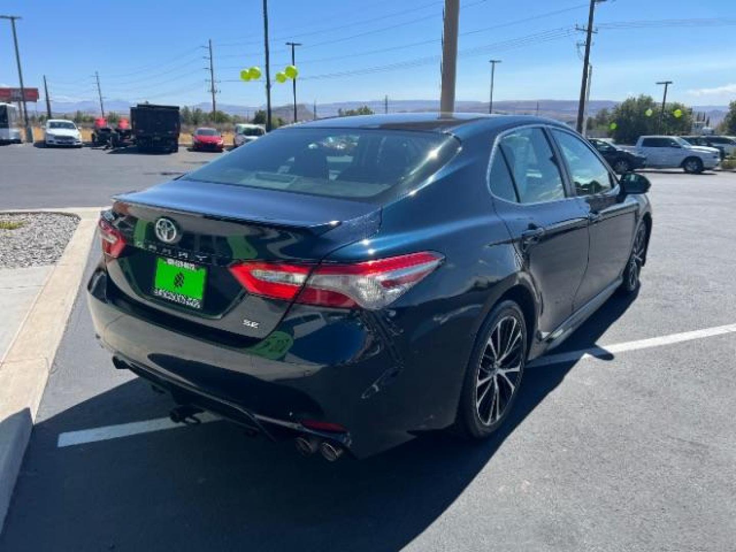 2018 Galactic Aqua Mica /Ash, cloth Toyota Camry LE (4T1B11HKXJU) with an 2.5L L4 DOHC 16V engine, 8-Speed Automatic transmission, located at 1865 East Red Hills Pkwy, St. George, 84770, (435) 628-0023, 37.120850, -113.543640 - Photo#6