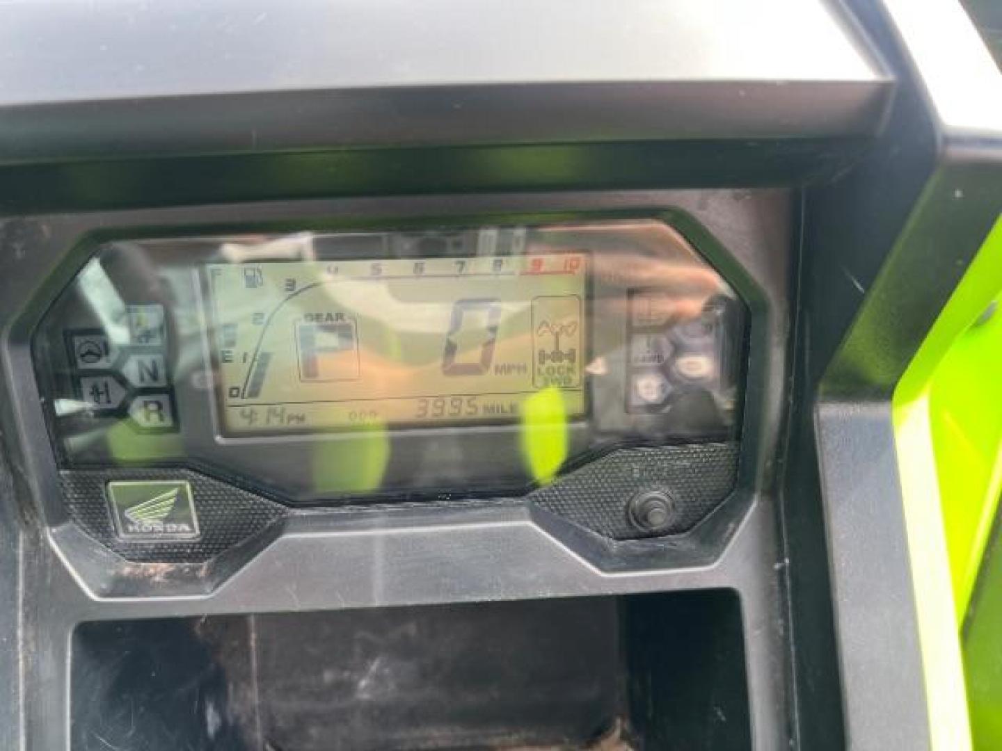 2020 Green /Black Honda Talon 1000R (1HFVE0542L4) with an 1000 engine, Automatic transmission, located at 1865 East Red Hills Pkwy, St. George, 84770, (435) 628-0023, 37.120850, -113.543640 - Photo#13