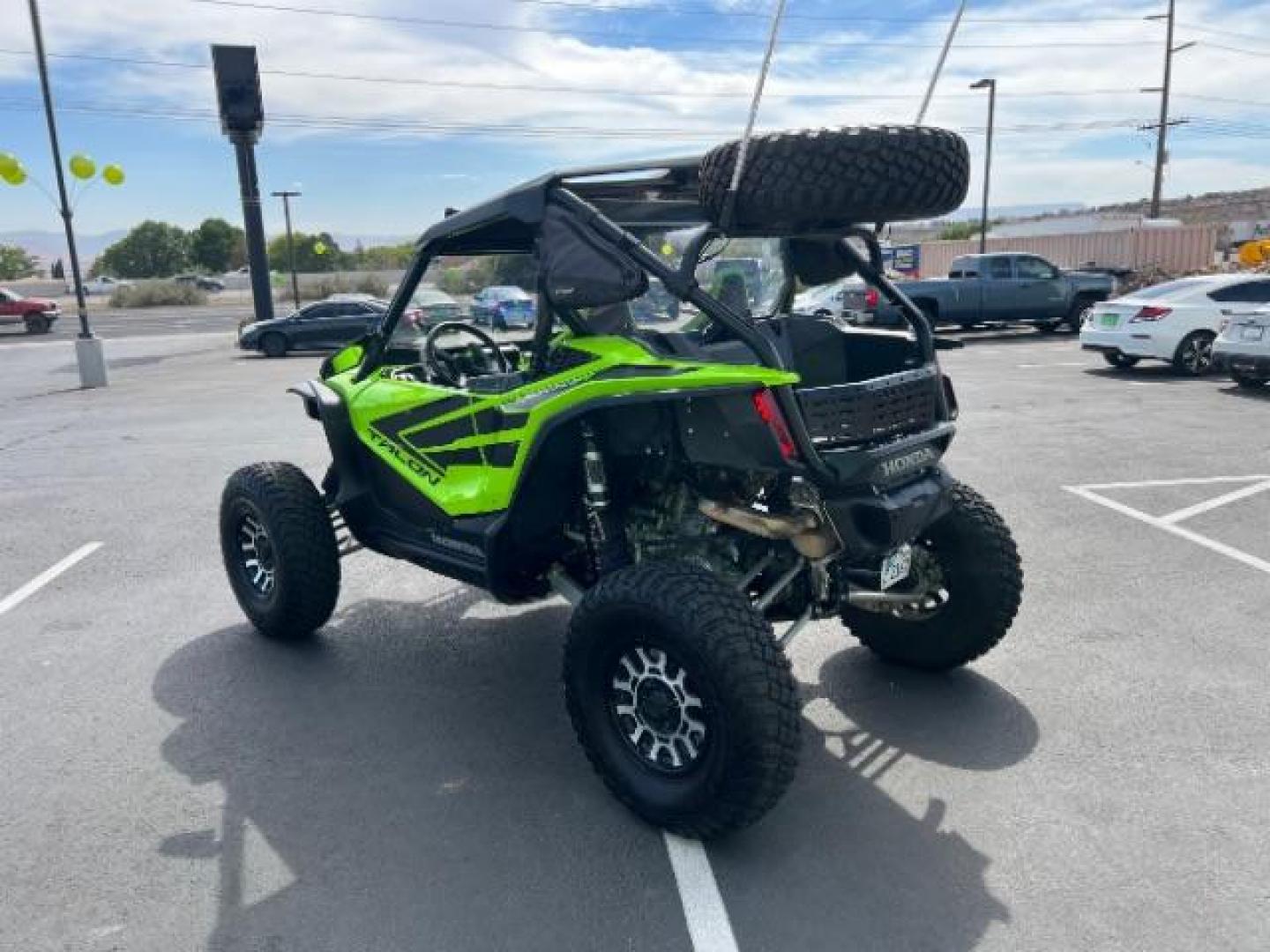 2020 Green /Black Honda Talon 1000R (1HFVE0542L4) with an 1000 engine, Automatic transmission, located at 1865 East Red Hills Pkwy, St. George, 84770, (435) 628-0023, 37.120850, -113.543640 - Photo#4