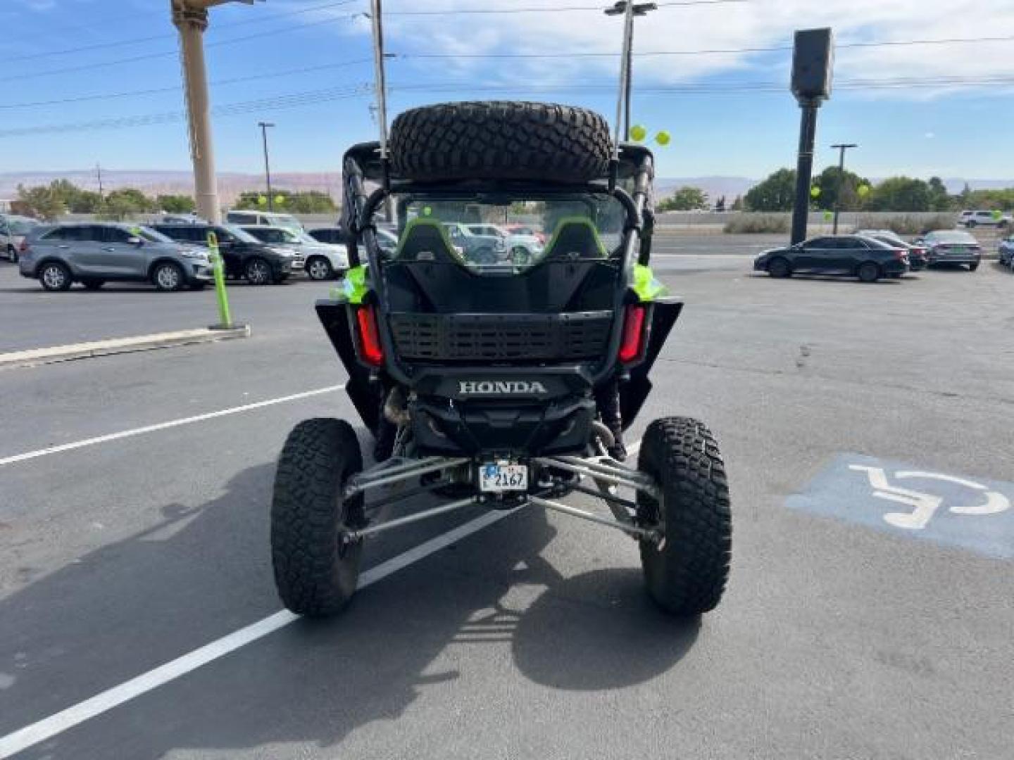 2020 Green /Black Honda Talon 1000R (1HFVE0542L4) with an 1000 engine, Automatic transmission, located at 1865 East Red Hills Pkwy, St. George, 84770, (435) 628-0023, 37.120850, -113.543640 - Photo#5