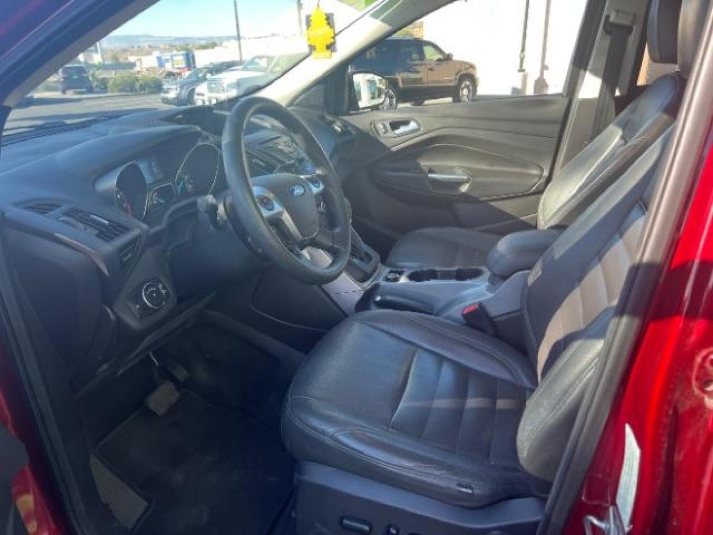 2015 Ruby Red Met Tinted CC /Charcoal Black Ford Escape SE FWD (1FMCU0G79FU) with an 2.5L L4 DOHC 16V engine, 6-Speed Automatic transmission, located at 1865 East Red Hills Pkwy, St. George, 84770, (435) 628-0023, 37.120850, -113.543640 - Photo#14