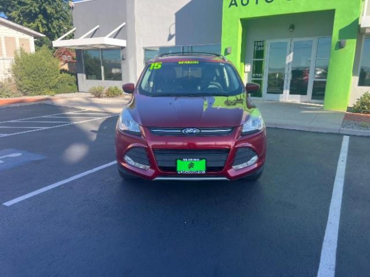 2015 Ruby Red Met Tinted CC /Charcoal Black Ford Escape SE FWD (1FMCU0G79FU) with an 2.5L L4 DOHC 16V engine, 6-Speed Automatic transmission, located at 1865 East Red Hills Pkwy, St. George, 84770, (435) 628-0023, 37.120850, -113.543640 - Photo#1