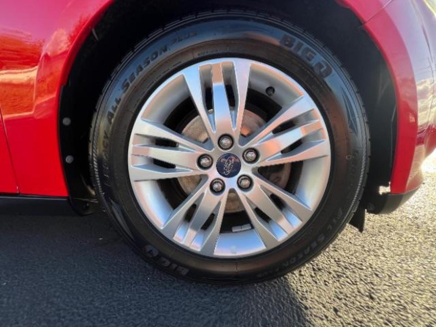 2012 Race Red /Charcoal Black Cloth/Leather Interior Ford Focus SEL Sedan (1FAHP3H29CL) with an 2.0L L4 DOHC 16V engine, 6-Speed Automatic transmission, located at 1865 East Red Hills Pkwy, St. George, 84770, (435) 628-0023, 37.120850, -113.543640 - We specialize in helping ALL people get the best financing available. No matter your credit score, good, bad or none we can get you an amazing rate. Had a bankruptcy, divorce, or repossessions? We give you the green light to get your credit back on the road. Low down and affordable payments that fit - Photo#10