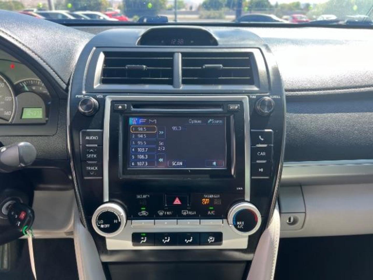 2013 Attitude Black Metallic /Black/Ash 2-Tone Toyota Camry SE (4T1BF1FK3DU) with an 2.5L L4 DOHC 16V engine, 6-Speed Automatic transmission, located at 1865 East Red Hills Pkwy, St. George, 84770, (435) 628-0023, 37.120850, -113.543640 - We specialize in helping ALL people get the best financing available. No matter your credit score, good, bad or none we can get you an amazing rate. Had a bankruptcy, divorce, or repossessions? We give you the green light to get your credit back on the road. Low down and affordable payments that fit - Photo#18