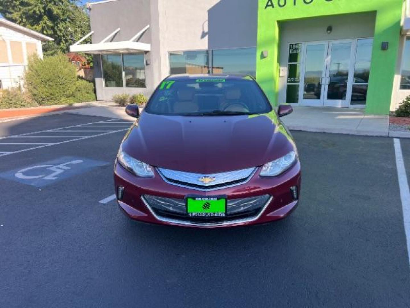 2017 Siren Red Tintcoat /Jet Black/Brandy, leather Chevrolet Volt Premier (1G1RD6S55HU) with an 1.5L L4 DOHC 16V PLUG-IN HYBRID engine, Continuously Variable Transmission transmission, located at 1865 East Red Hills Pkwy, St. George, 84770, (435) 628-0023, 37.120850, -113.543640 - ***This vehicle qualifies for the EV/Hybrid tax rebate of up to $4,000*** We are setup with the IRS to recieve direct payments within 72 hours. We file the rebate online with IRS and can credit it to your down payment, reduce the sales price OR give you cashback!! These cars will not last and can o - Photo#1