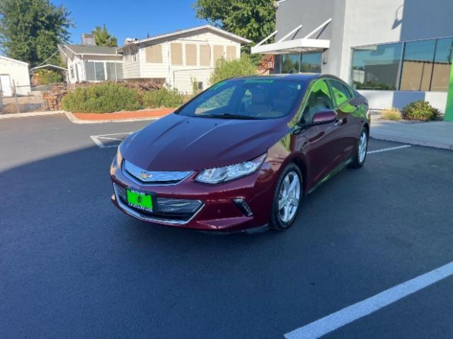 2017 Siren Red Tintcoat /Jet Black/Brandy, leather Chevrolet Volt Premier (1G1RD6S55HU) with an 1.5L L4 DOHC 16V PLUG-IN HYBRID engine, Continuously Variable Transmission transmission, located at 1865 East Red Hills Pkwy, St. George, 84770, (435) 628-0023, 37.120850, -113.543640 - ***This vehicle qualifies for the EV/Hybrid tax rebate of up to $4,000*** We are setup with the IRS to recieve direct payments within 72 hours. We file the rebate online with IRS and can credit it to your down payment, reduce the sales price OR give you cashback!! These cars will not last and can o - Photo#2