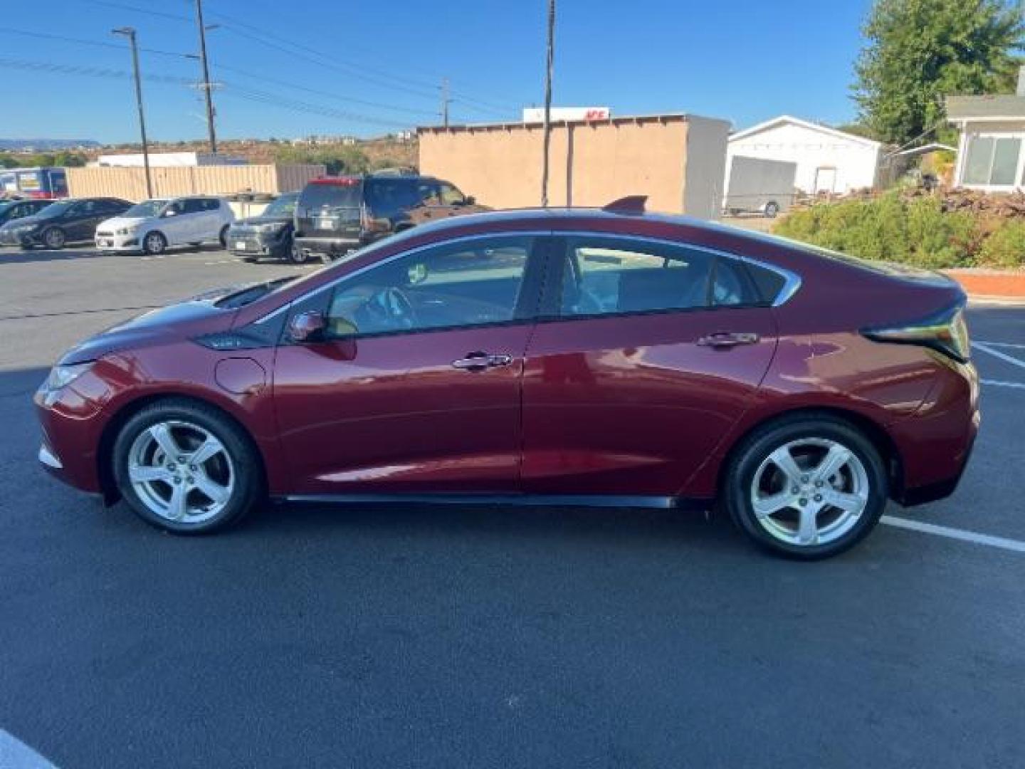 2017 Siren Red Tintcoat /Jet Black/Brandy, leather Chevrolet Volt Premier (1G1RD6S55HU) with an 1.5L L4 DOHC 16V PLUG-IN HYBRID engine, Continuously Variable Transmission transmission, located at 1865 East Red Hills Pkwy, St. George, 84770, (435) 628-0023, 37.120850, -113.543640 - ***This vehicle qualifies for the EV/Hybrid tax rebate of up to $4,000*** We are setup with the IRS to recieve direct payments within 72 hours. We file the rebate online with IRS and can credit it to your down payment, reduce the sales price OR give you cashback!! These cars will not last and can o - Photo#3