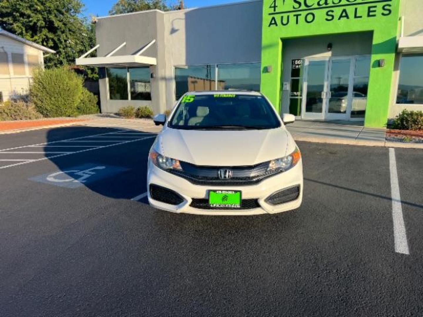 2015 Taffeta White /Black, cloth Honda Civic EX Coupe CVT (2HGFG3B85FH) with an 1.8L L4 SOHC 16V engine, Continuously Variable Transmission transmission, located at 1865 East Red Hills Pkwy, St. George, 84770, (435) 628-0023, 37.120850, -113.543640 - We specialize in helping ALL people get the best financing available. No matter your credit score, good, bad or none we can get you an amazing rate. Had a bankruptcy, divorce, or repossessions? We give you the green light to get your credit back on the road. Low down and affordable payments that fit - Photo#1