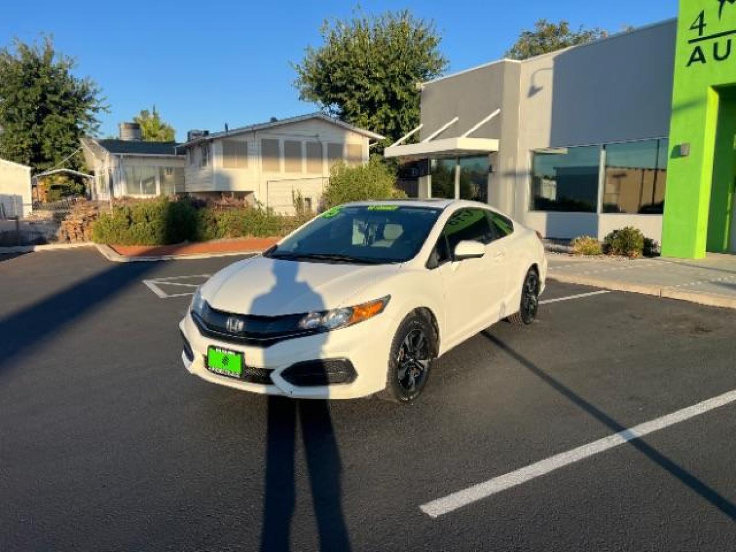 2015 Taffeta White /Black, cloth Honda Civic EX Coupe CVT (2HGFG3B85FH) with an 1.8L L4 SOHC 16V engine, Continuously Variable Transmission transmission, located at 1865 East Red Hills Pkwy, St. George, 84770, (435) 628-0023, 37.120850, -113.543640 - We specialize in helping ALL people get the best financing available. No matter your credit score, good, bad or none we can get you an amazing rate. Had a bankruptcy, divorce, or repossessions? We give you the green light to get your credit back on the road. Low down and affordable payments that fit - Photo#2