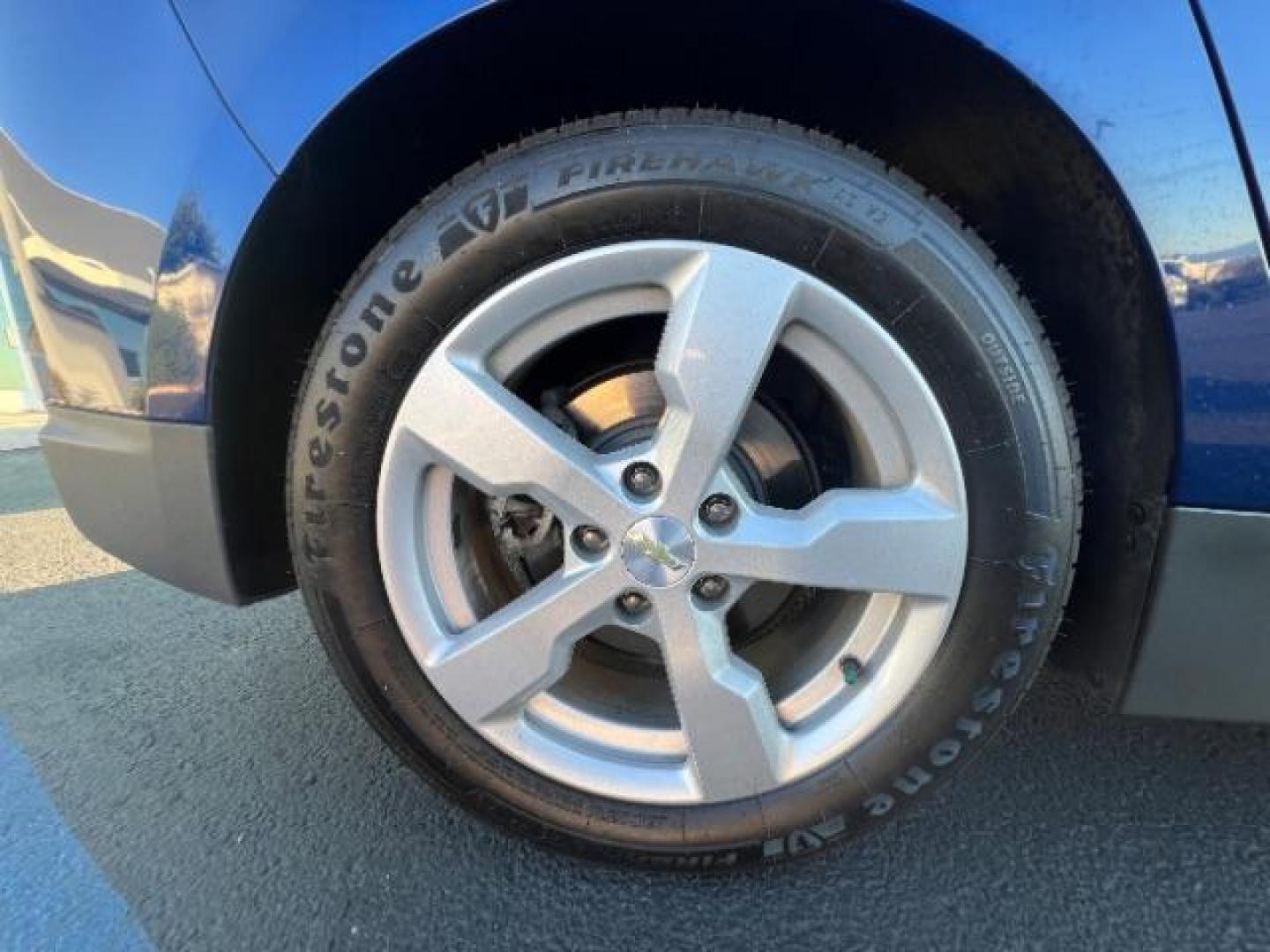 2013 Blue /Black Interior Chevrolet Volt Premium w/ Navigation and LEP (1G1RH6E4XDU) with an 1.4L L4 DOHC 16V PLUG-IN HYBRID engine, Continuously Variable Transmission transmission, located at 1865 East Red Hills Pkwy, St. George, 84770, (435) 628-0023, 37.120850, -113.543640 - ***This vehicle qualifies for the EV/Hybrid tax rebate of up to $4,000*** We are setup with the IRS to recieve direct payments within 72 hours. We file the rebate online with IRS and can credit it to your down payment, reduce the sales price OR give you cashback!! These cars will not last and can o - Photo#11