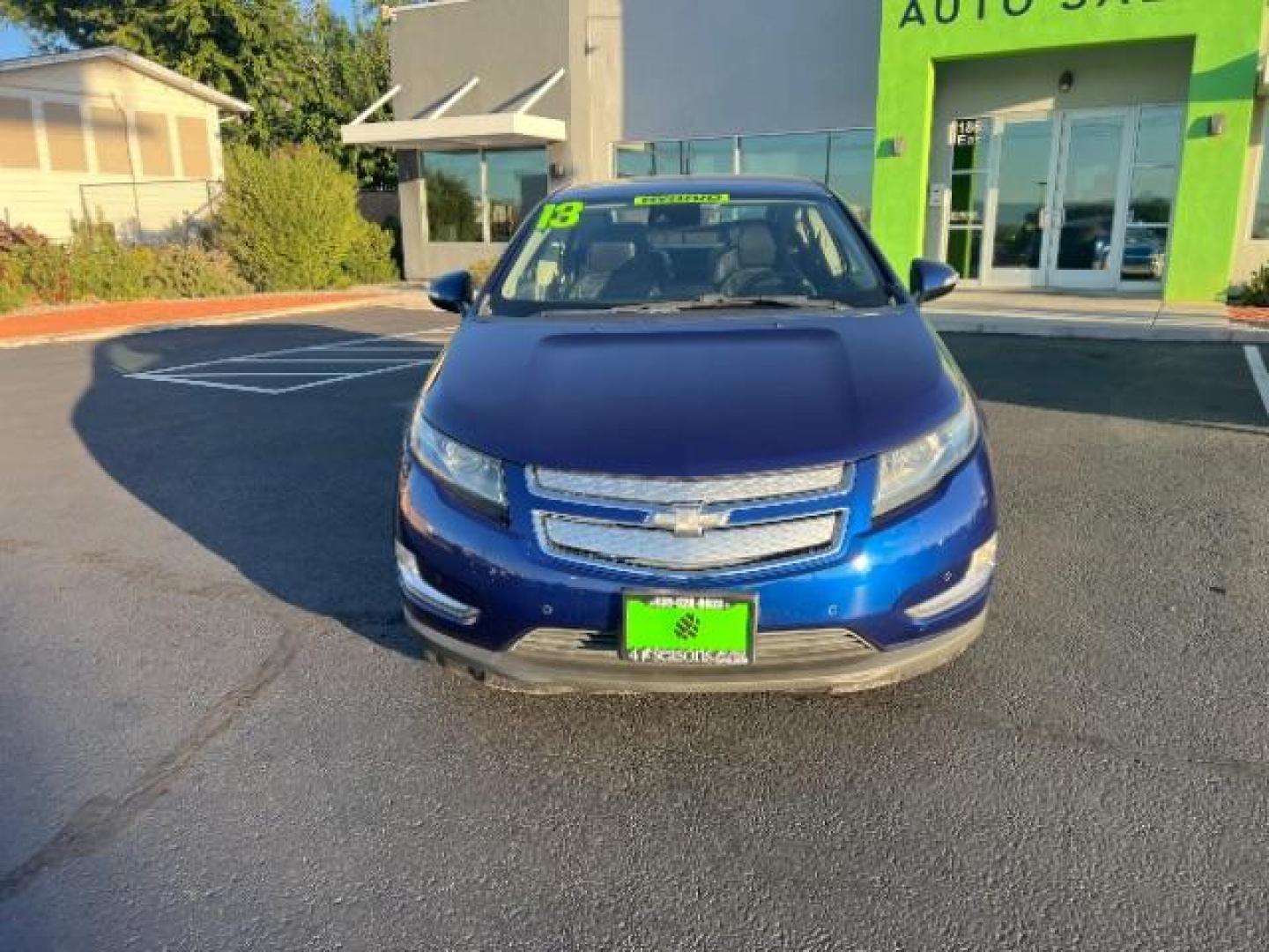 2013 Blue /Black Interior Chevrolet Volt Premium w/ Navigation and LEP (1G1RH6E4XDU) with an 1.4L L4 DOHC 16V PLUG-IN HYBRID engine, Continuously Variable Transmission transmission, located at 1865 East Red Hills Pkwy, St. George, 84770, (435) 628-0023, 37.120850, -113.543640 - ***This vehicle qualifies for the EV/Hybrid tax rebate of up to $4,000*** We are setup with the IRS to recieve direct payments within 72 hours. We file the rebate online with IRS and can credit it to your down payment, reduce the sales price OR give you cashback!! These cars will not last and can o - Photo#1