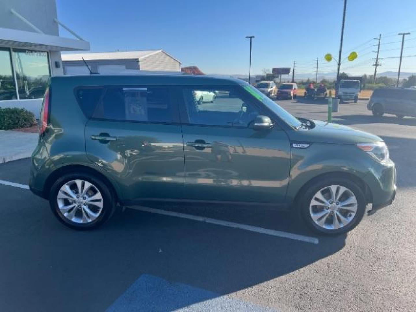 2014 Clover Green /Black Kia Soul + (KNDJP3A5XE7) with an 2.0L L4 DOHC 16V engine, 6-Speed Automatic transmission, located at 940 North Main Street, Cedar City, UT, 84720, (435) 628-0023, 37.692936, -113.061897 - We specialize in helping ALL people get the best financing available. No matter your credit score, good, bad or none we can get you an amazing rate. Had a bankruptcy, divorce, or repossessions? We give you the green light to get your credit back on the road. Low down and affordable payments that fit - Photo#7