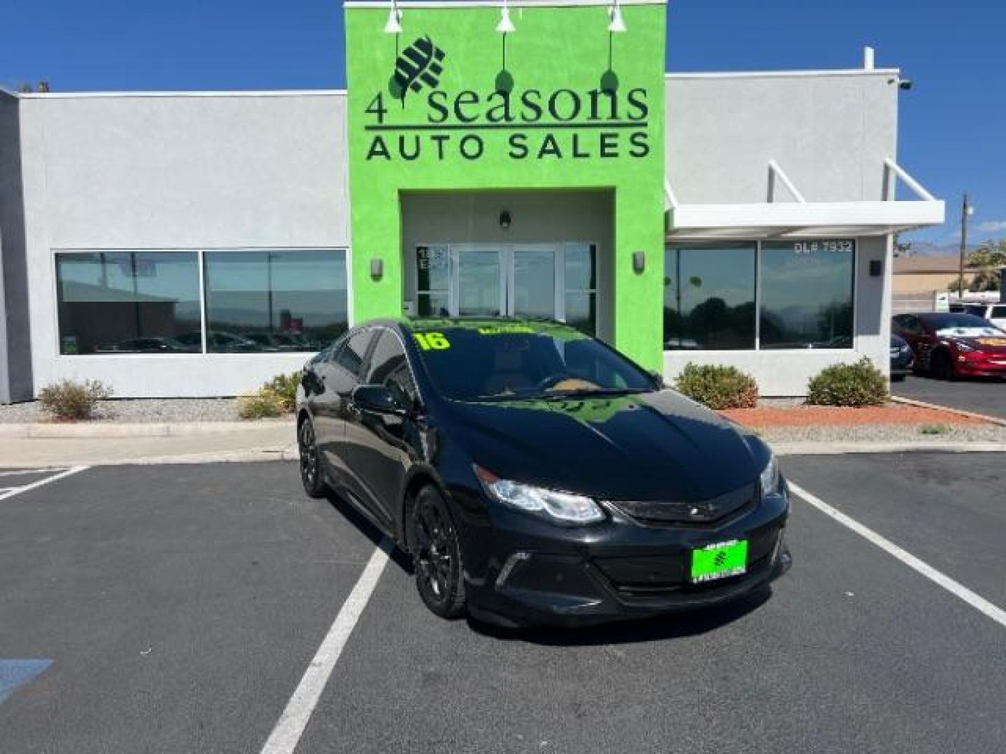 2016 Mosaic Black Metallic /Jet Black/Brandy, leather Chevrolet Volt Premier (1G1RD6S53GU) with an 1.5L L4 DOHC 16V PLUG-IN HYBRID engine, Continuously Variable Transmission transmission, located at 940 North Main Street, Cedar City, UT, 84720, (435) 628-0023, 37.692936, -113.061897 - ***This vehicle qualifies for the EV/Hybrid tax rebate of up to $4,000*** We are setup with the IRS to recieve direct payments within 72 hours. We file the rebate online with IRS and can credit it to your down payment, reduce the sales price OR give you cashback!! These cars will not last and can o - Photo#0