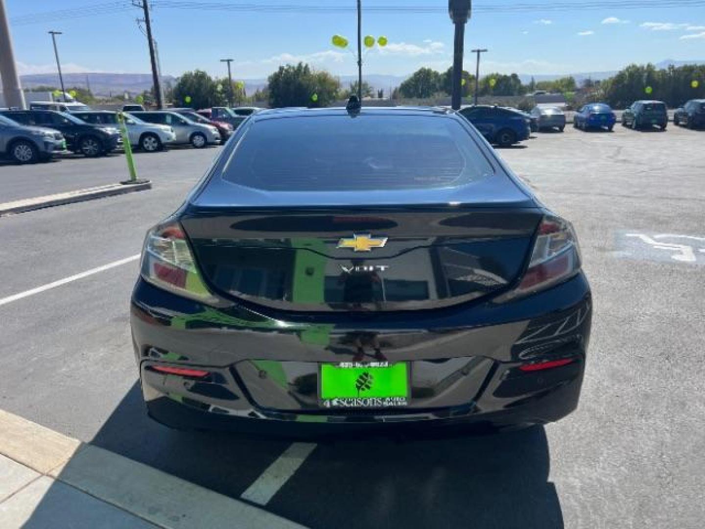 2016 Mosaic Black Metallic /Jet Black/Brandy, leather Chevrolet Volt Premier (1G1RD6S53GU) with an 1.5L L4 DOHC 16V PLUG-IN HYBRID engine, Continuously Variable Transmission transmission, located at 940 North Main Street, Cedar City, UT, 84720, (435) 628-0023, 37.692936, -113.061897 - ***This vehicle qualifies for the EV/Hybrid tax rebate of up to $4,000*** We are setup with the IRS to recieve direct payments within 72 hours. We file the rebate online with IRS and can credit it to your down payment, reduce the sales price OR give you cashback!! These cars will not last and can o - Photo#5