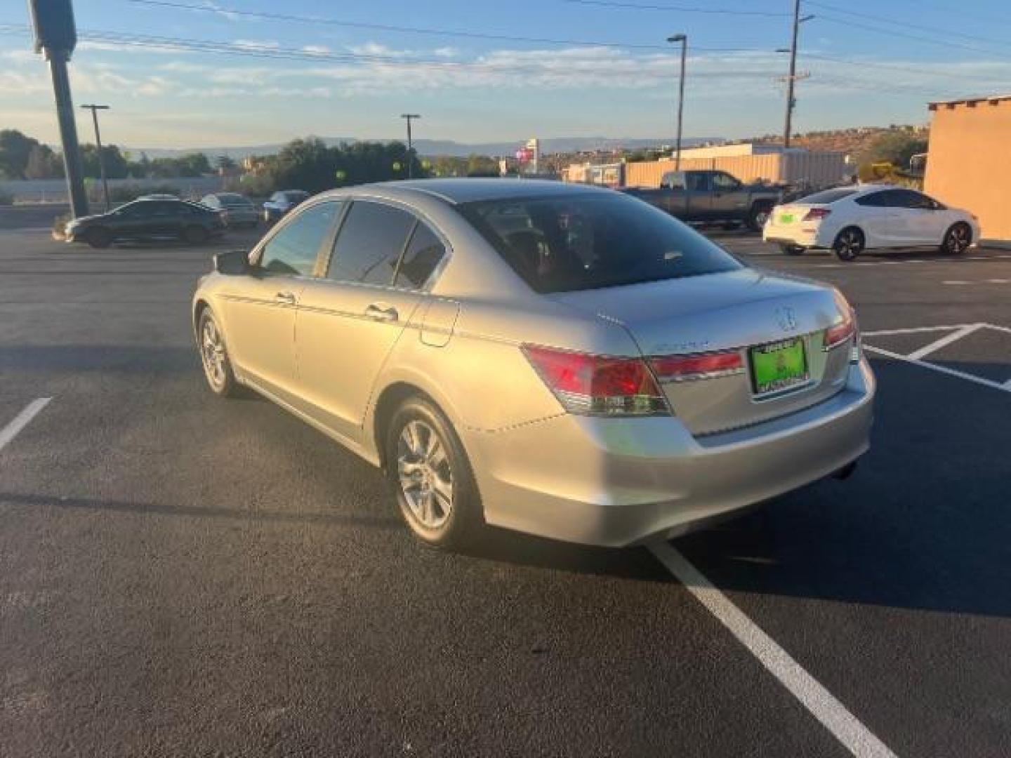 2012 Alabaster Silver Metallic /Black Leather Interior Honda Accord SE Sedan AT (1HGCP2F66CA) with an 2.4L L4 DOHC 16V engine, 5-Speed Automatic transmission, located at 1865 East Red Hills Pkwy, St. George, 84770, (435) 628-0023, 37.120850, -113.543640 - We specialize in helping ALL people get the best financing available. No matter your credit score, good, bad or none we can get you an amazing rate. Had a bankruptcy, divorce, or repossessions? We give you the green light to get your credit back on the road. Low down and affordable payments that fit - Photo#4