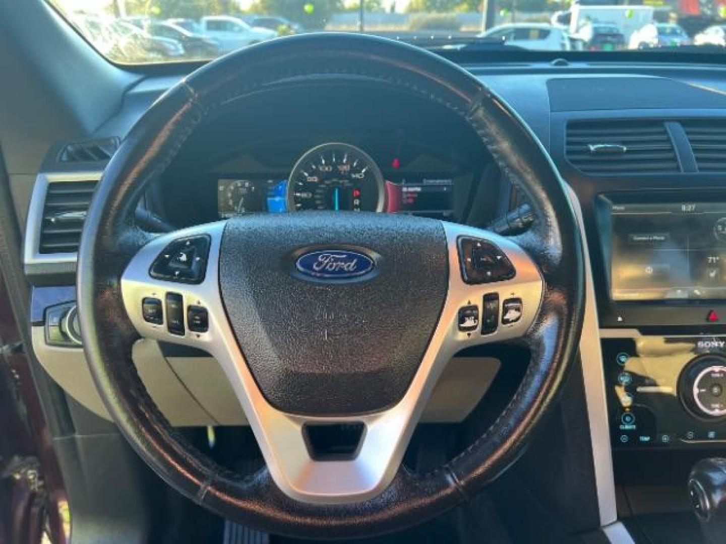 2011 Bordeaux Reserve Red Metallic /Charcoal Black Leather Interior Ford Explorer Limited FWD (1FMHK7F80BG) with an 3.5L V6 DOHC 24V engine, 6-Speed Automatic transmission, located at 1865 East Red Hills Pkwy, St. George, 84770, (435) 628-0023, 37.120850, -113.543640 - Photo#16