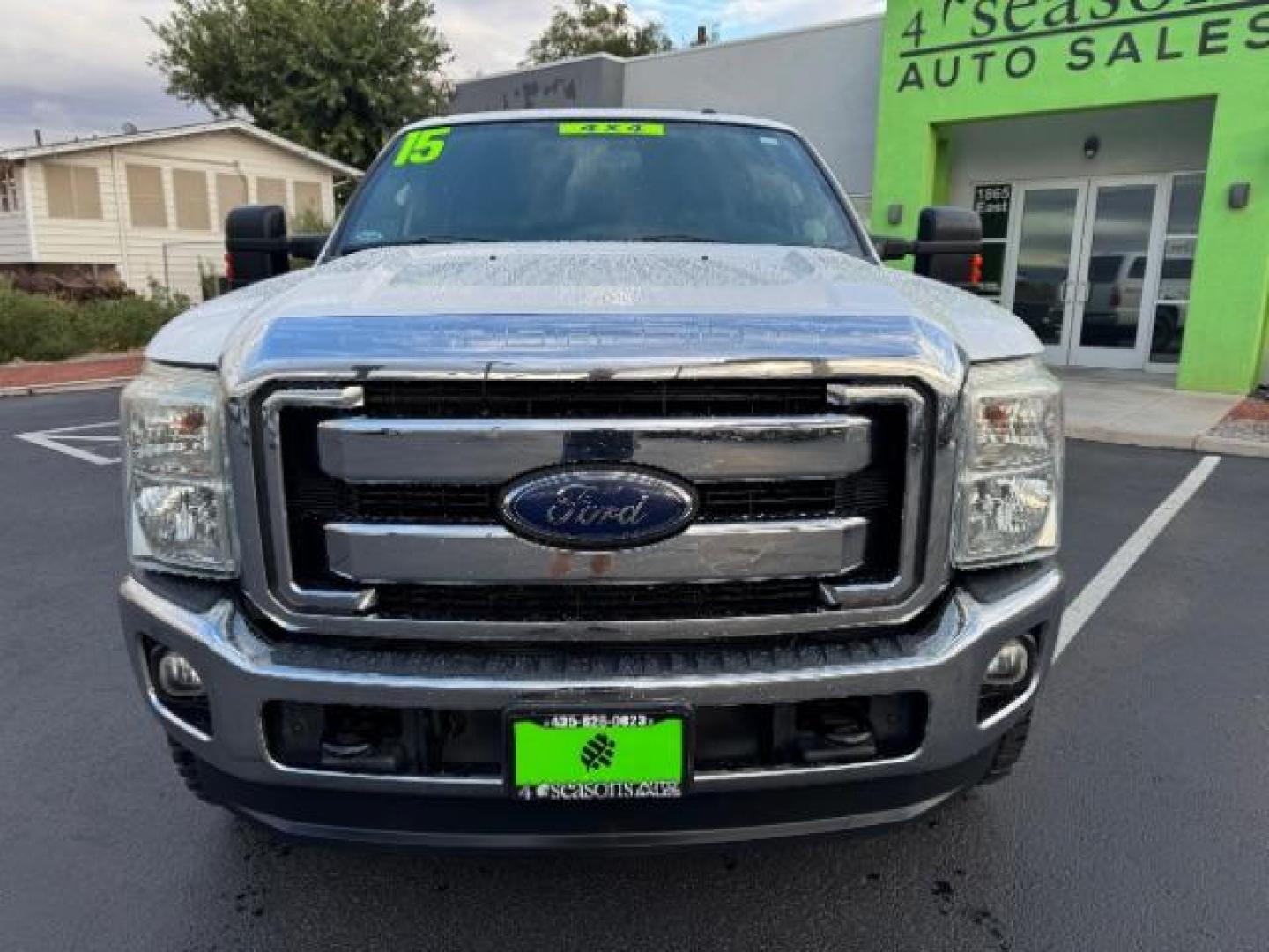 2015 White Platinum Met TC /Black Ford F-250 SD King Ranch Crew Cab 4WD (1FT7W2BT6FE) with an 6.7L V8 OHV 16V DIESEL engine, 6-Speed Automatic transmission, located at 1865 East Red Hills Pkwy, St. George, 84770, (435) 628-0023, 37.120850, -113.543640 - Photo#2