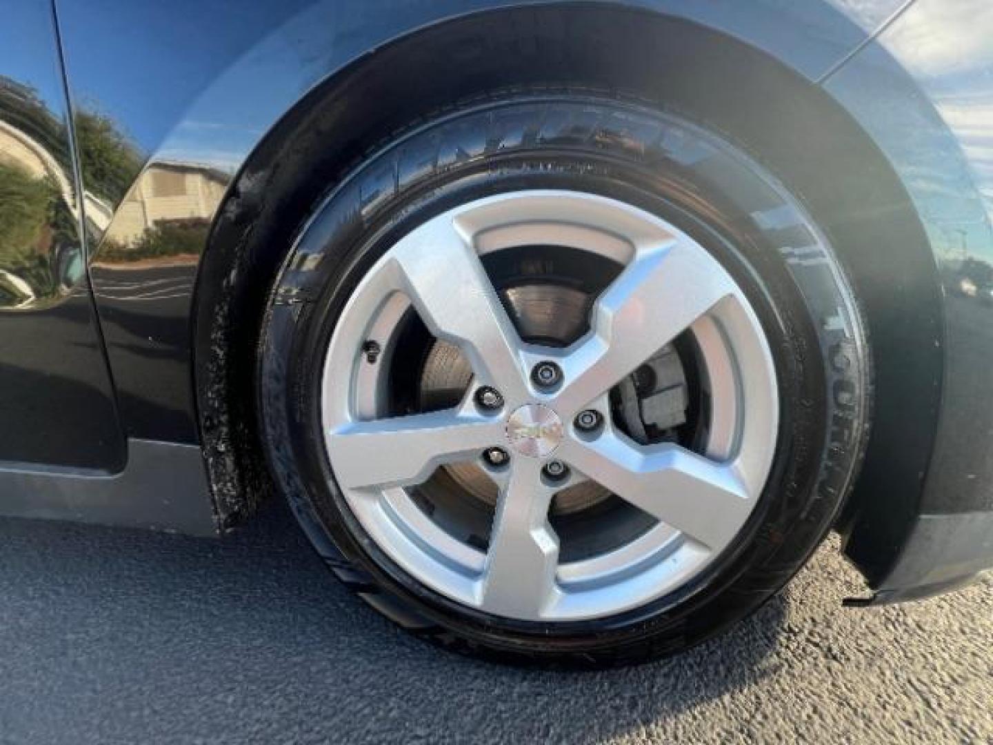 2014 Black /Black Interior Chevrolet Volt Standard w/ Navigation and LEP (1G1RG6E44EU) with an ELECTRIC engine, Continuously Variable Transmission transmission, located at 940 North Main Street, Cedar City, UT, 84720, (435) 628-0023, 37.692936, -113.061897 - ***This vehicle qualifies for the EV/Hybrid tax rebate of up to $4,000*** We are setup with the IRS to recieve direct payments within 72 hours. We file the rebate online with IRS and can credit it to your down payment, reduce the sales price OR give you cashback!! These cars will not last and can o - Photo#8