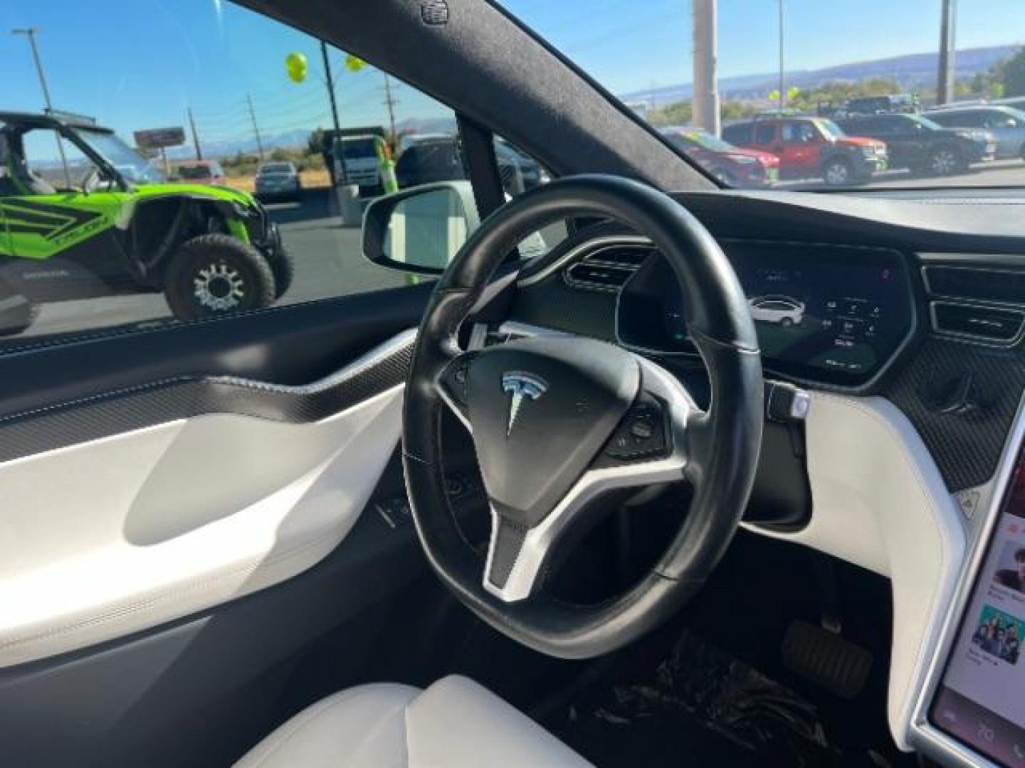 2017 Pearl White Multi-Coat /White, leather Tesla Model X 100D (5YJXCBE26HF) with an ELECTRIC engine, 1-Speed Automatic transmission, located at 1865 East Red Hills Pkwy, St. George, 84770, (435) 628-0023, 37.120850, -113.543640 - 100D with Unlimited milage warranty on batter and motor. 6 Seats, White on white. Excellent Condition. ***This vehicle qualifies for the EV/Hybrid tax rebate of up to $4,000*** We are setup with the IRS to recieve direct payments within 72 hours. We file the rebate online with IRS and can credit - Photo#33