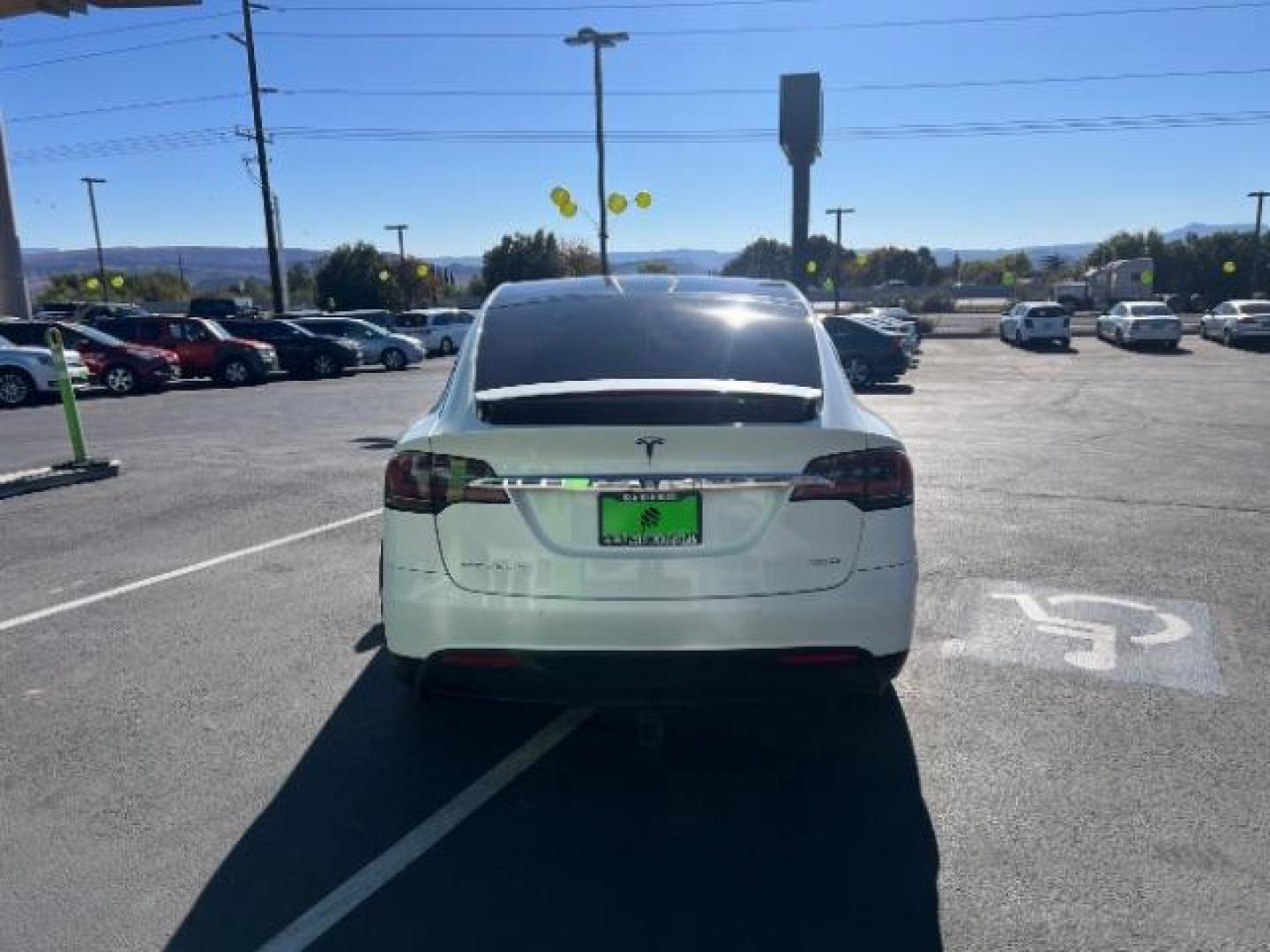 2017 Pearl White Multi-Coat /White, leather Tesla Model X 100D (5YJXCBE26HF) with an ELECTRIC engine, 1-Speed Automatic transmission, located at 1865 East Red Hills Pkwy, St. George, 84770, (435) 628-0023, 37.120850, -113.543640 - 100D with Unlimited milage warranty on batter and motor. 6 Seats, White on white. Excellent Condition. ***This vehicle qualifies for the EV/Hybrid tax rebate of up to $4,000*** We are setup with the IRS to recieve direct payments within 72 hours. We file the rebate online with IRS and can credit - Photo#5