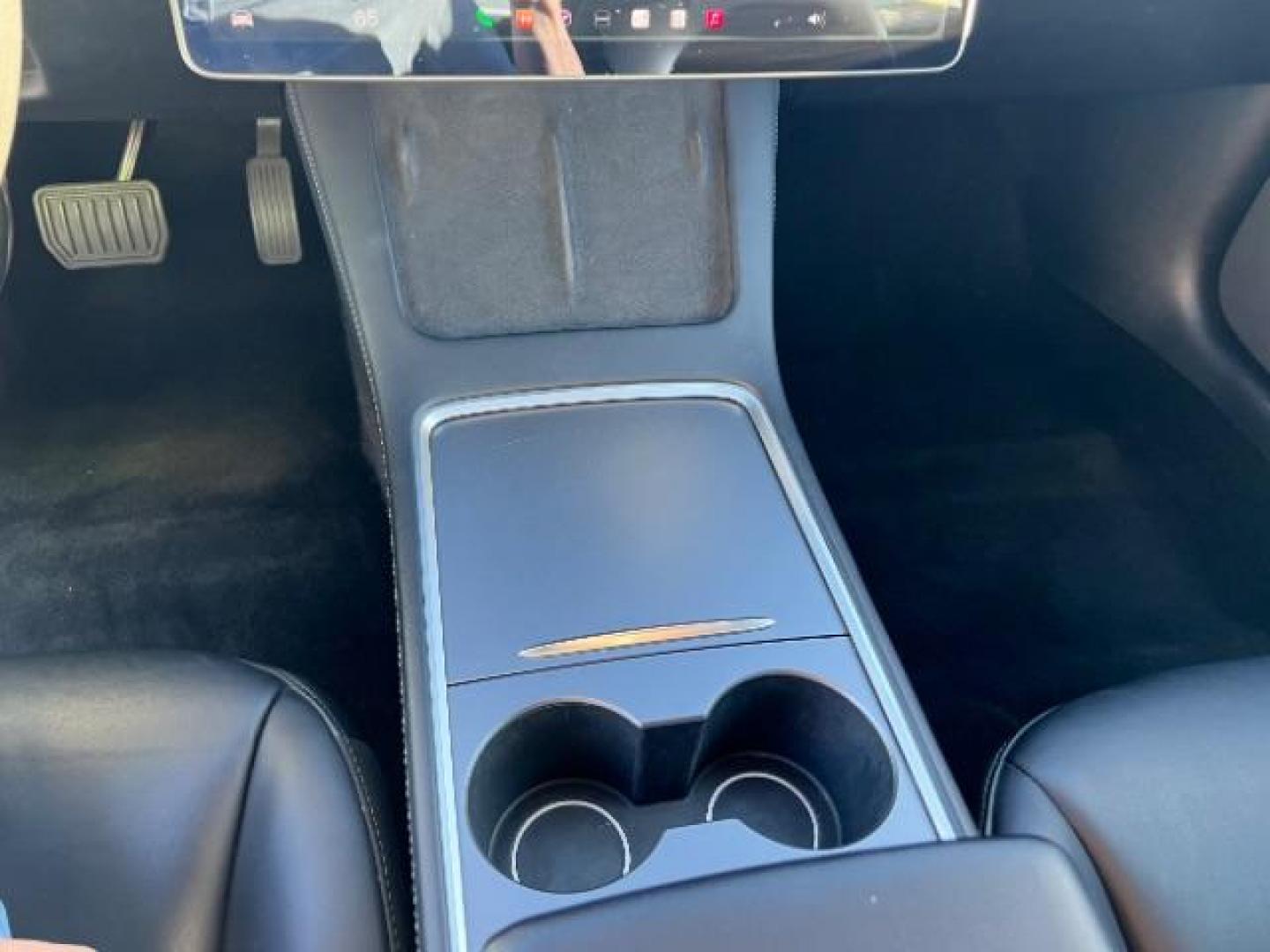 2022 Midnight Silver Metallic /All Black Tesla Model 3 Standard Range Plus (5YJ3E1EA9NF) with an ELECTRIC engine, 1-Speed Automatic transmission, located at 1865 East Red Hills Pkwy, St. George, 84770, (435) 628-0023, 37.120850, -113.543640 - Get additional $4k off the list price. *****QUALIFIES FOR EV TAX REBATE******** We are setup with IRS to file your tax rebate and get you a refund with in 72 hours. Take as cash or use as down payment. Check out the IRS website to be sure you qualify. Great condition, This has the LFP (iron) batte - Photo#22