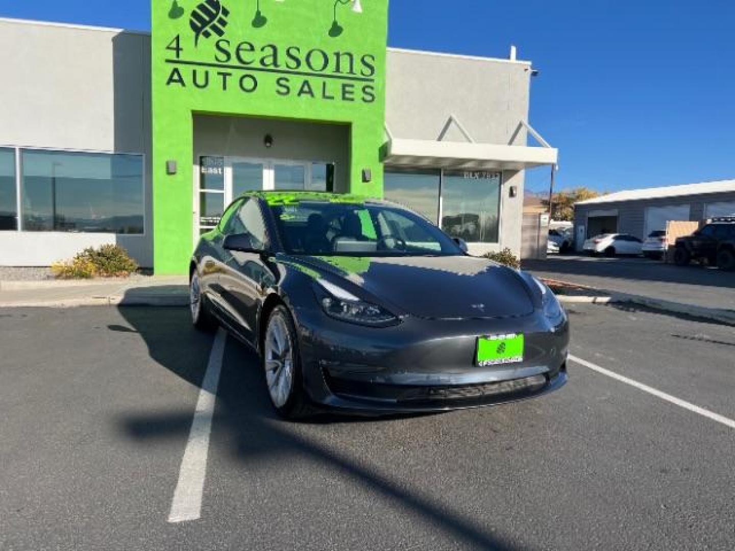 2022 Solid Black /All Black Tesla Model 3 Long Range (5YJ3E1EB1NF) with an ELECTRIC engine, 1-Speed Automatic transmission, located at 1865 East Red Hills Pkwy, St. George, 84770, (435) 628-0023, 37.120850, -113.543640 - AWD long range. Full motor and battery warranty up to 120k miles ***This vehicle qualifies for the EV/Hybrid tax rebate of up to $4,000*** We are setup with the IRS to recieve direct payments within 72 hours. We file the rebate online with IRS and can credit it to your down payment, reduce the sal - Photo#2