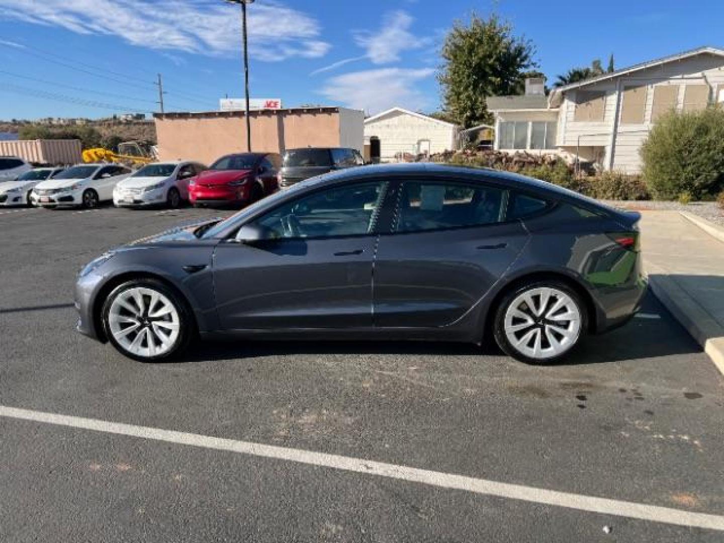 2022 Solid Black /All Black Tesla Model 3 Long Range (5YJ3E1EB1NF) with an ELECTRIC engine, 1-Speed Automatic transmission, located at 1865 East Red Hills Pkwy, St. George, 84770, (435) 628-0023, 37.120850, -113.543640 - AWD long range. Full motor and battery warranty up to 120k miles ***This vehicle qualifies for the EV/Hybrid tax rebate of up to $4,000*** We are setup with the IRS to recieve direct payments within 72 hours. We file the rebate online with IRS and can credit it to your down payment, reduce the sal - Photo#5