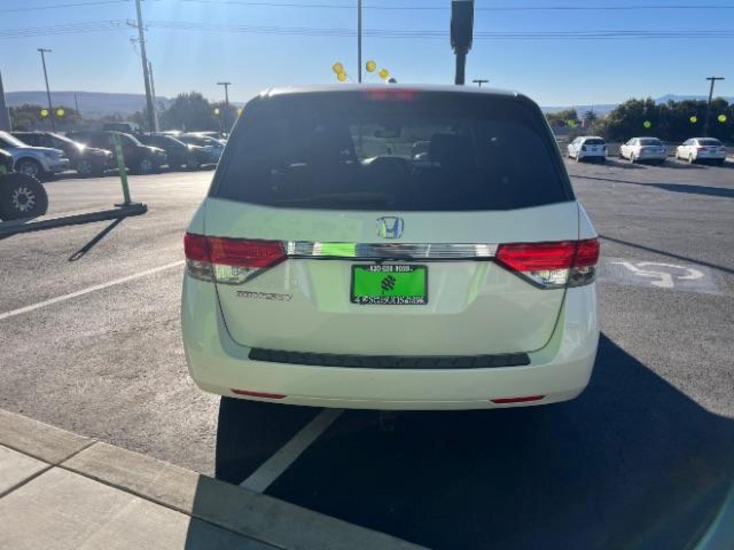 2014 White Diamond Pearl /Gray Honda Odyssey EX-L (5FNRL5H60EB) with an 3.5L V6 SOHC 24V engine, 6-Speed Automatic transmission, located at 1865 East Red Hills Pkwy, St. George, 84770, (435) 628-0023, 37.120850, -113.543640 - Photo#5