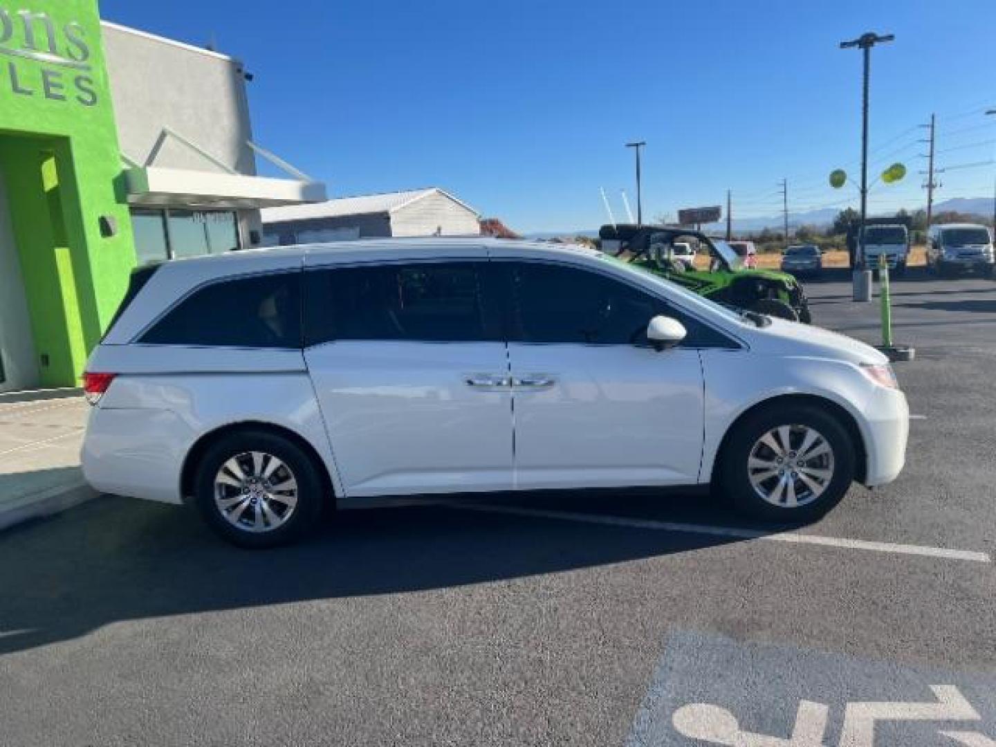 2014 White Diamond Pearl /Gray Honda Odyssey EX-L (5FNRL5H60EB) with an 3.5L V6 SOHC 24V engine, 6-Speed Automatic transmission, located at 1865 East Red Hills Pkwy, St. George, 84770, (435) 628-0023, 37.120850, -113.543640 - Photo#7