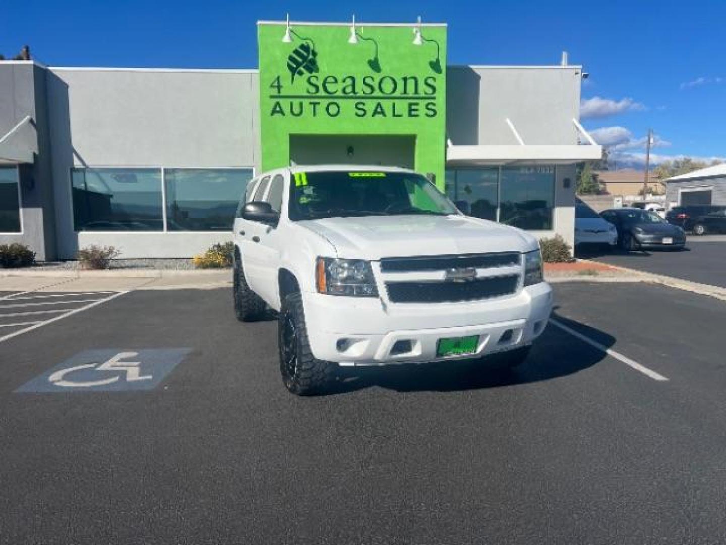 2011 White /Black Leather Interior Chevrolet Tahoe Police (1GNSK2E06BR) with an 5.3L V8 OHV 16V FFV engine, 6-Speed Automatic transmission, located at 1865 East Red Hills Pkwy, St. George, 84770, (435) 628-0023, 37.120850, -113.543640 - We specialize in helping ALL people get the best financing available. No matter your credit score, good, bad or none we can get you an amazing rate. Had a bankruptcy, divorce, or repossessions? We give you the green light to get your credit back on the road. Low down and affordable payments that fit - Photo#0