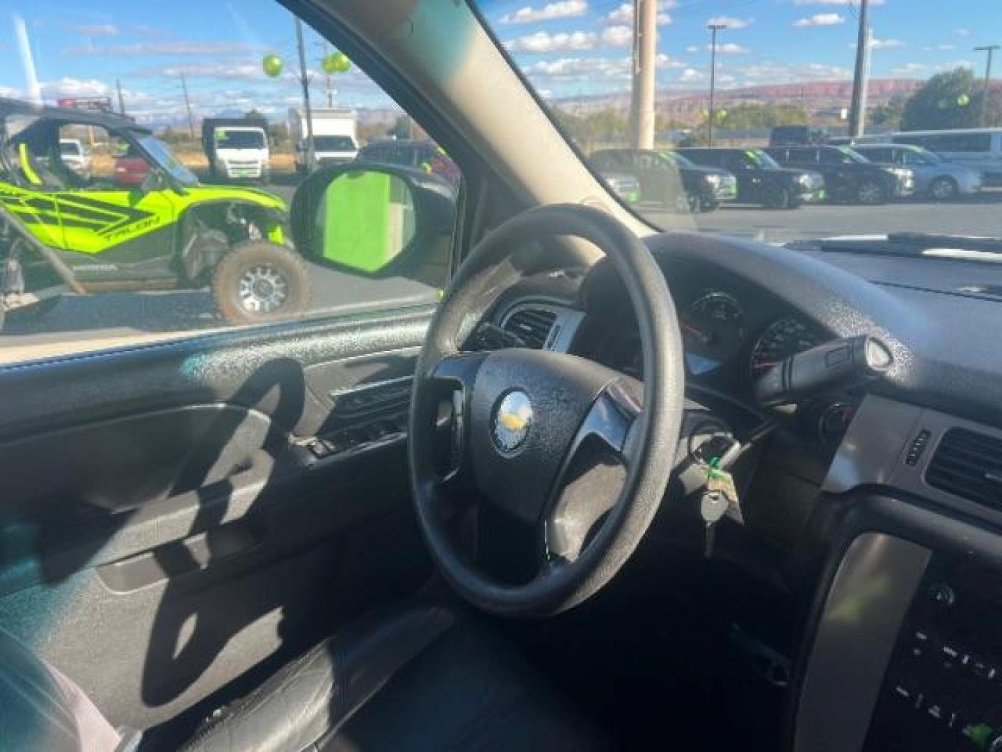 2011 White /Black Leather Interior Chevrolet Tahoe Police (1GNSK2E06BR) with an 5.3L V8 OHV 16V FFV engine, 6-Speed Automatic transmission, located at 1865 East Red Hills Pkwy, St. George, 84770, (435) 628-0023, 37.120850, -113.543640 - We specialize in helping ALL people get the best financing available. No matter your credit score, good, bad or none we can get you an amazing rate. Had a bankruptcy, divorce, or repossessions? We give you the green light to get your credit back on the road. Low down and affordable payments that fit - Photo#33